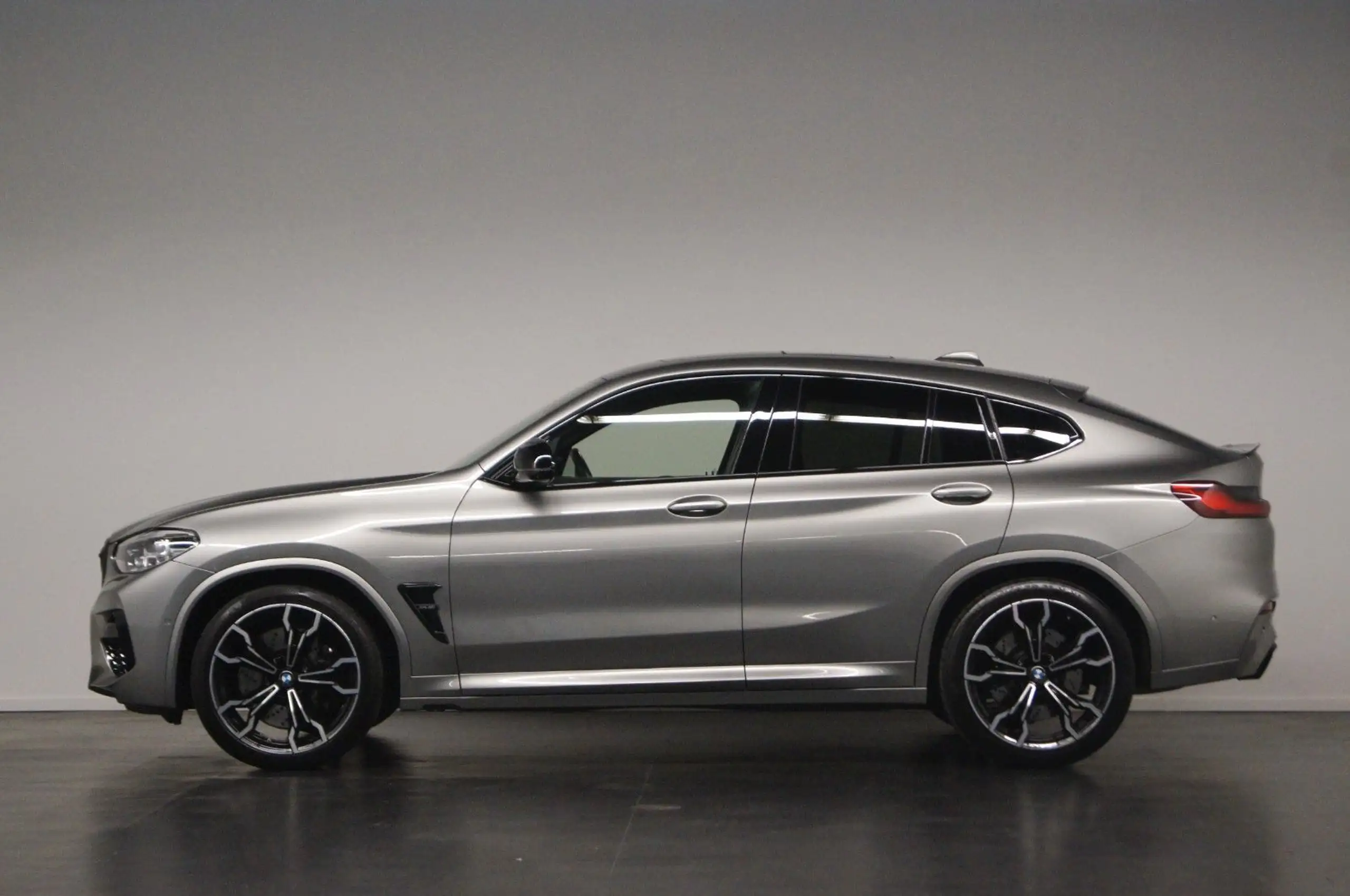 BMW - X4 M