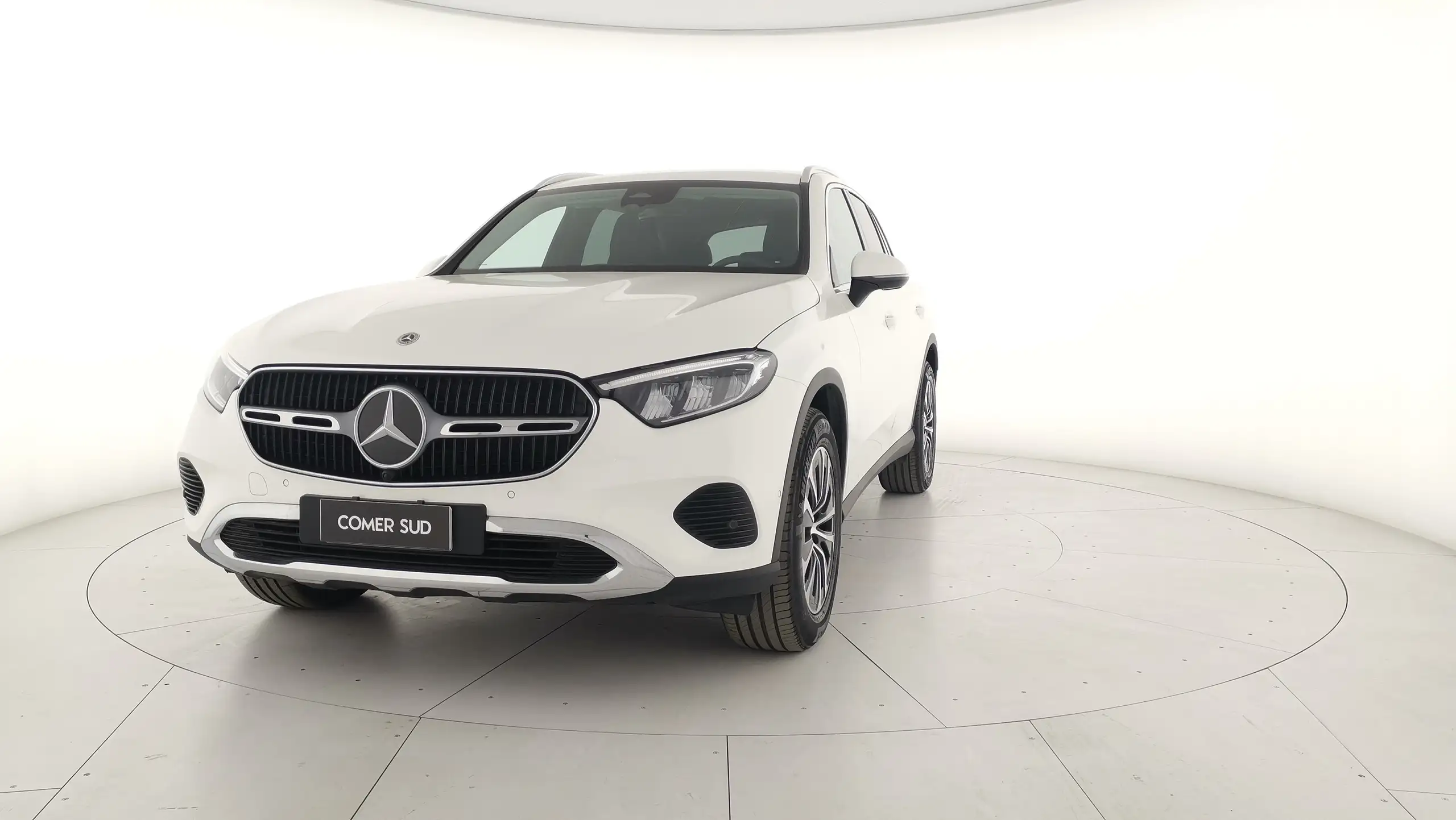 Mercedes-Benz - GLC 220