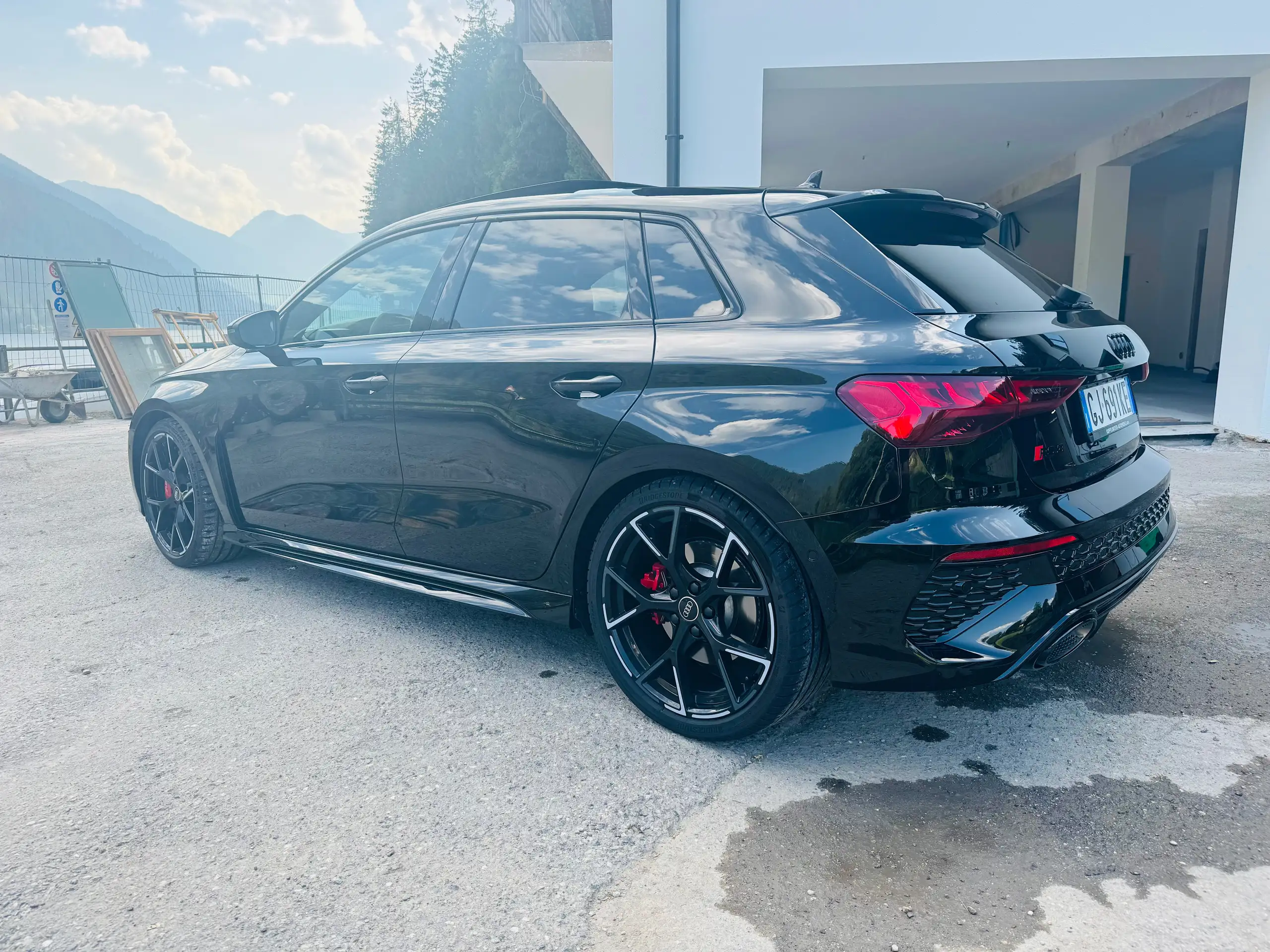 Audi - RS3