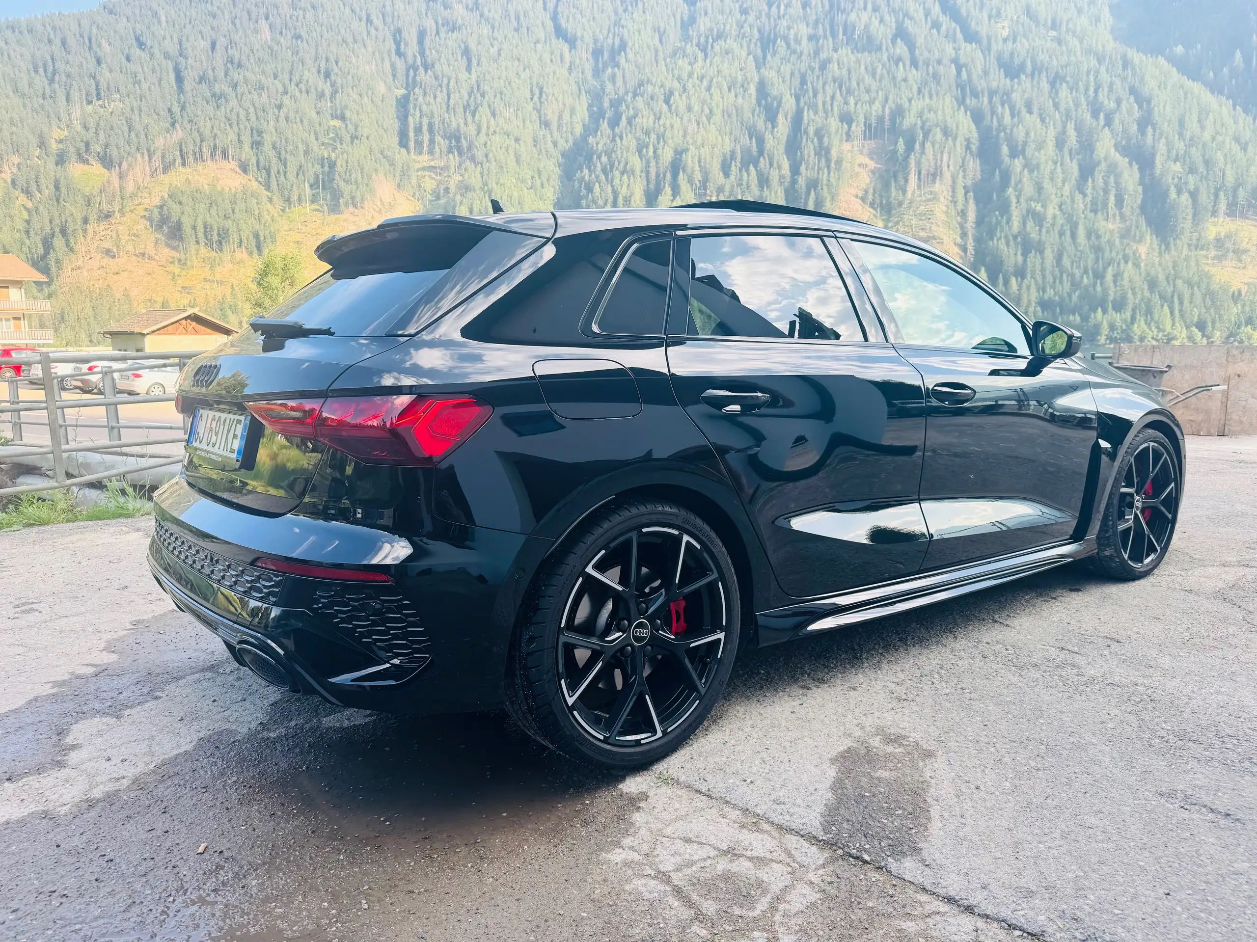 Audi - RS3