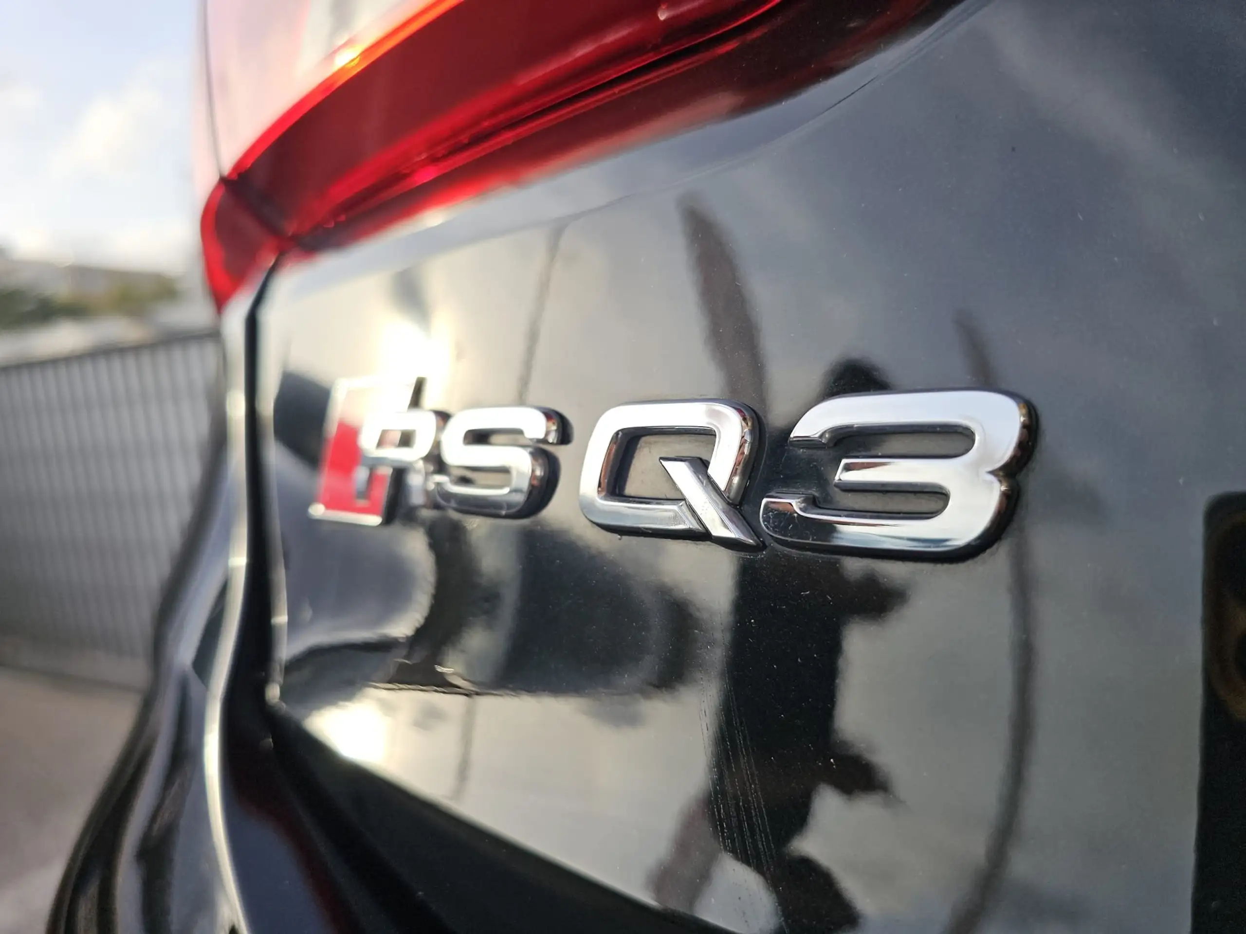 Audi - RS Q3