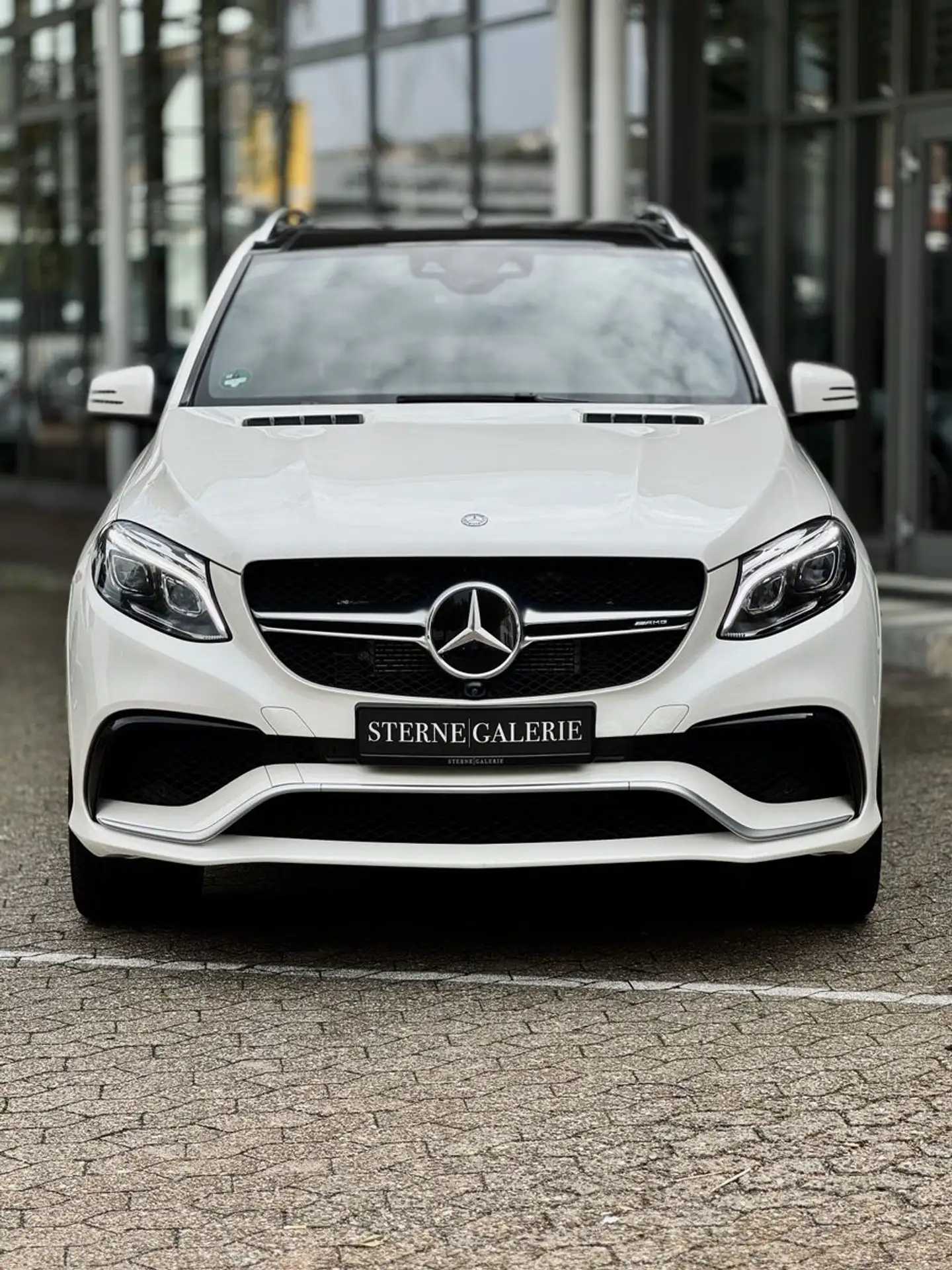 Mercedes-Benz - GLE 63 AMG