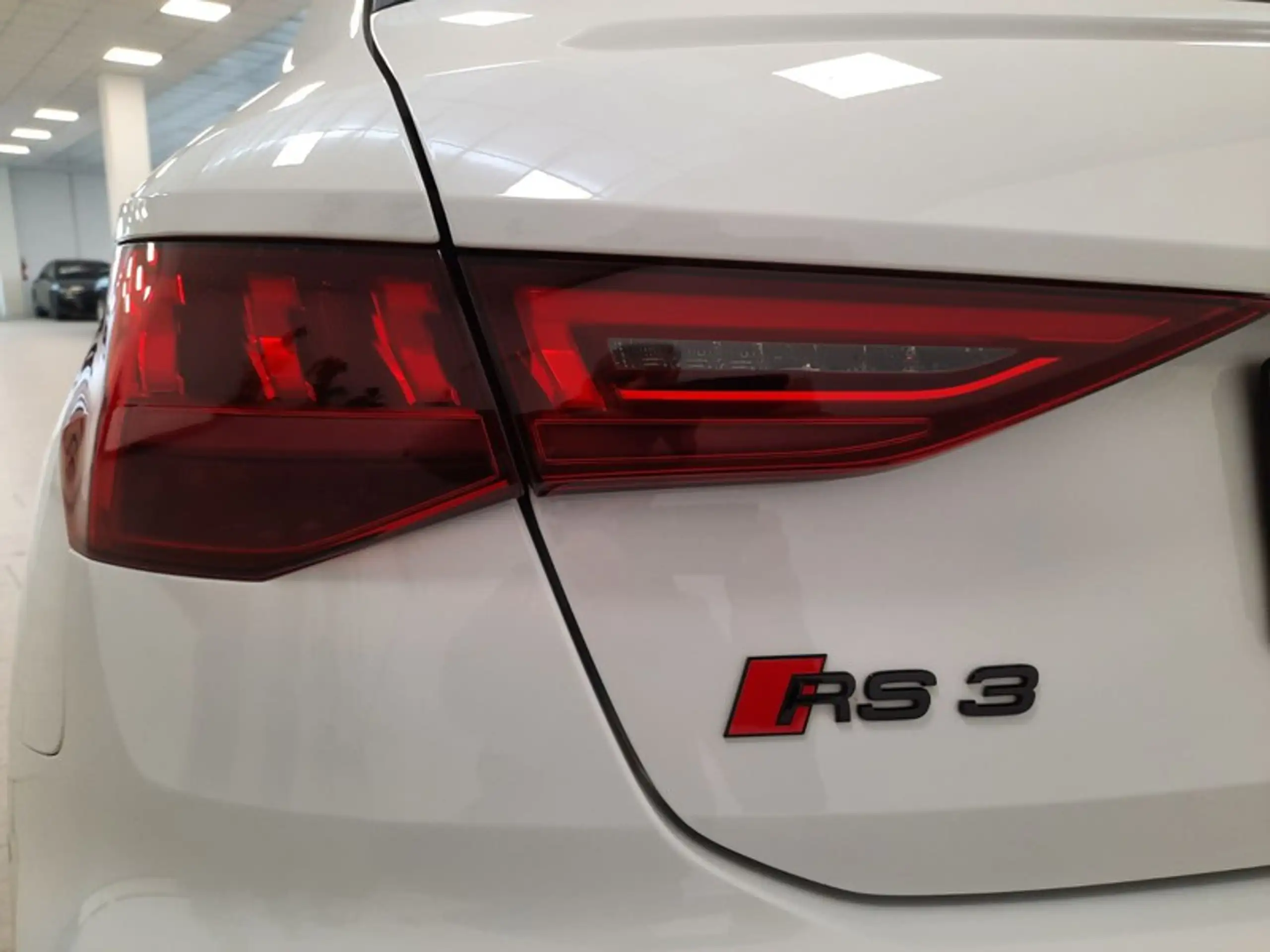 Audi - RS3