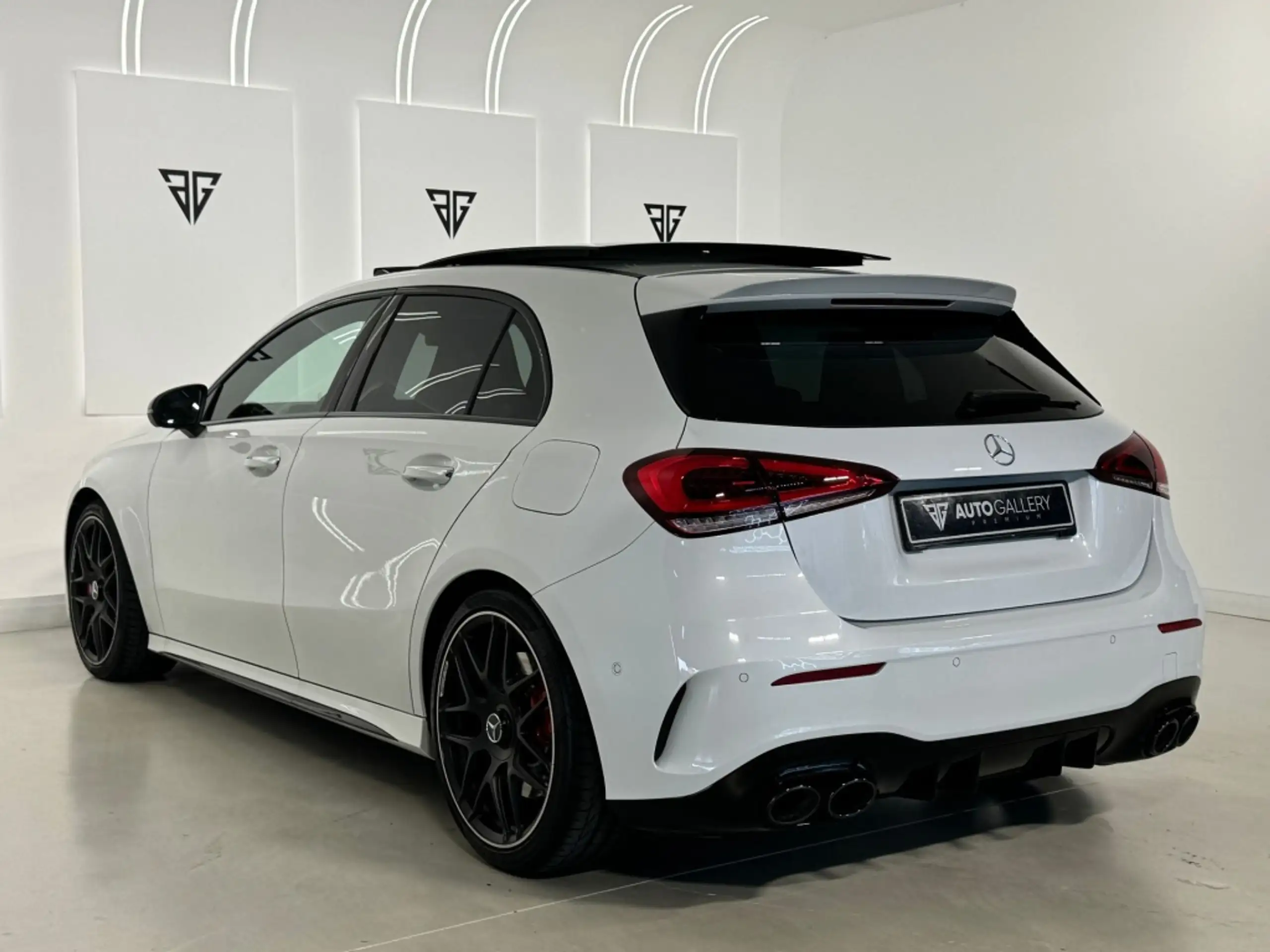 Mercedes-Benz - A 45 AMG