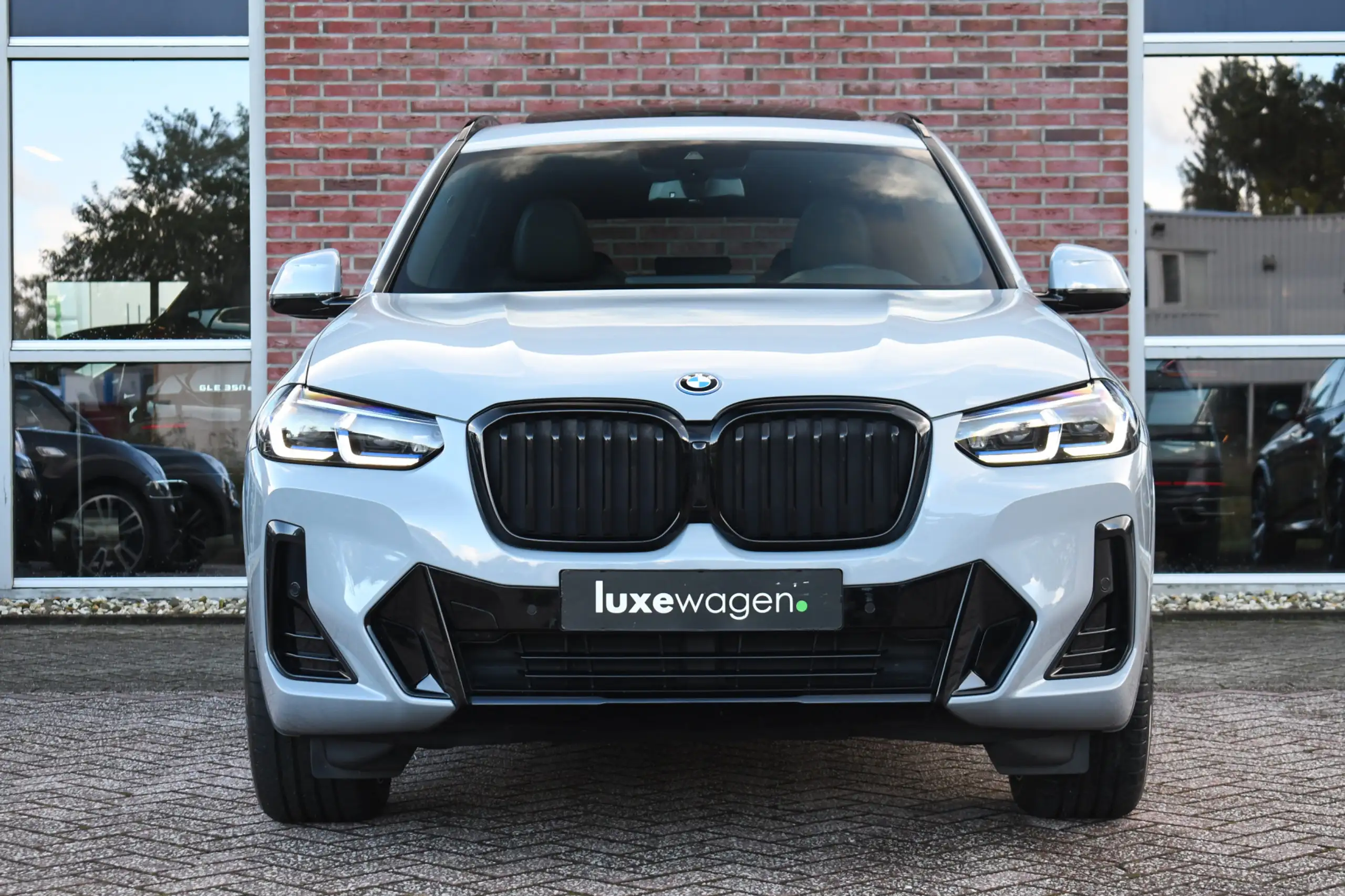 BMW - X3