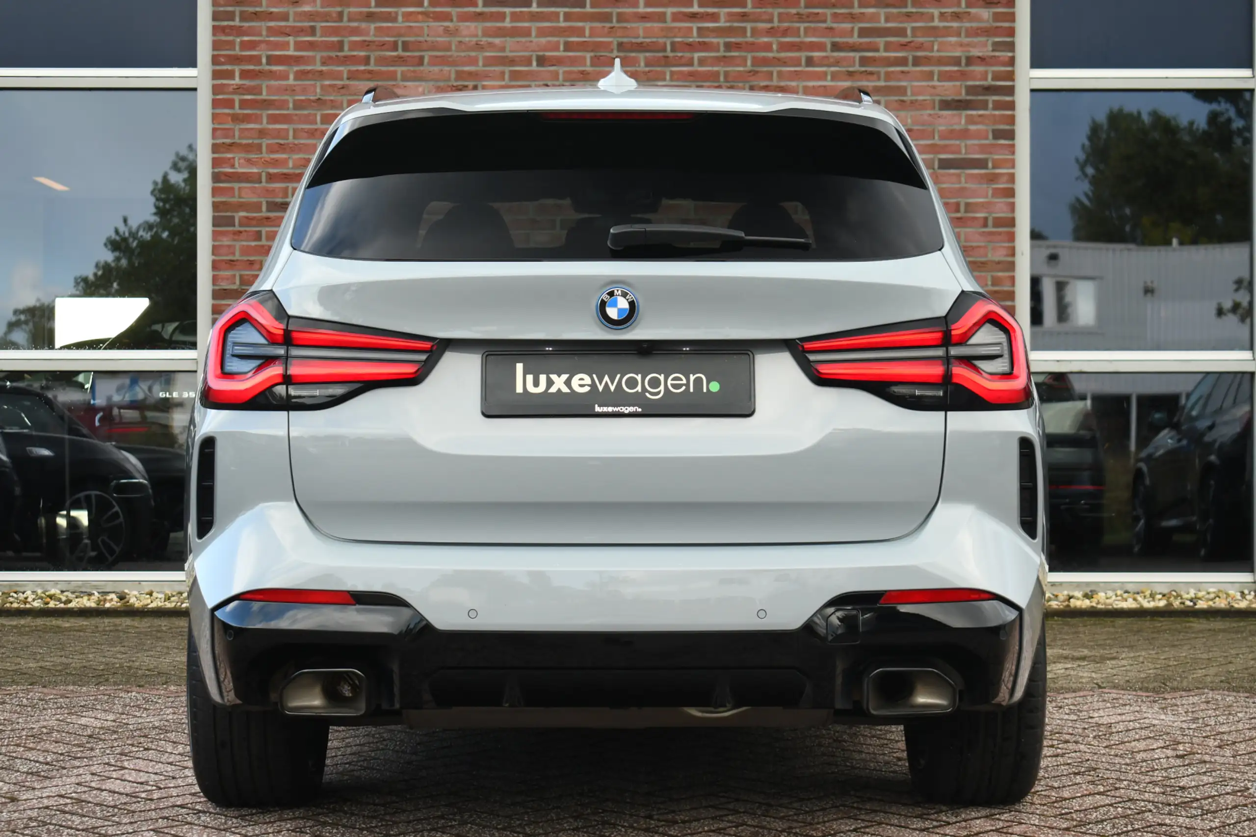 BMW - X3