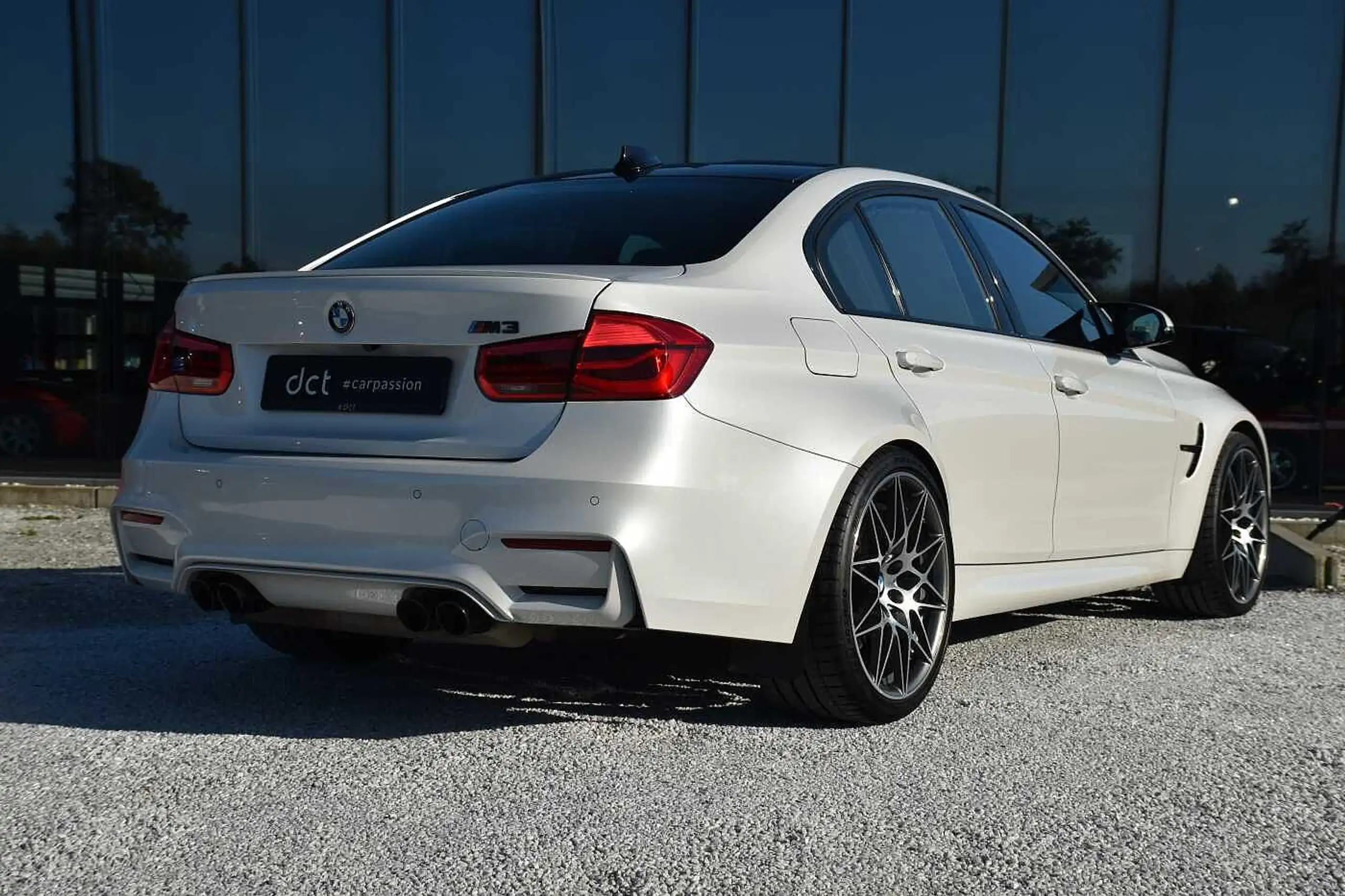 BMW - M3