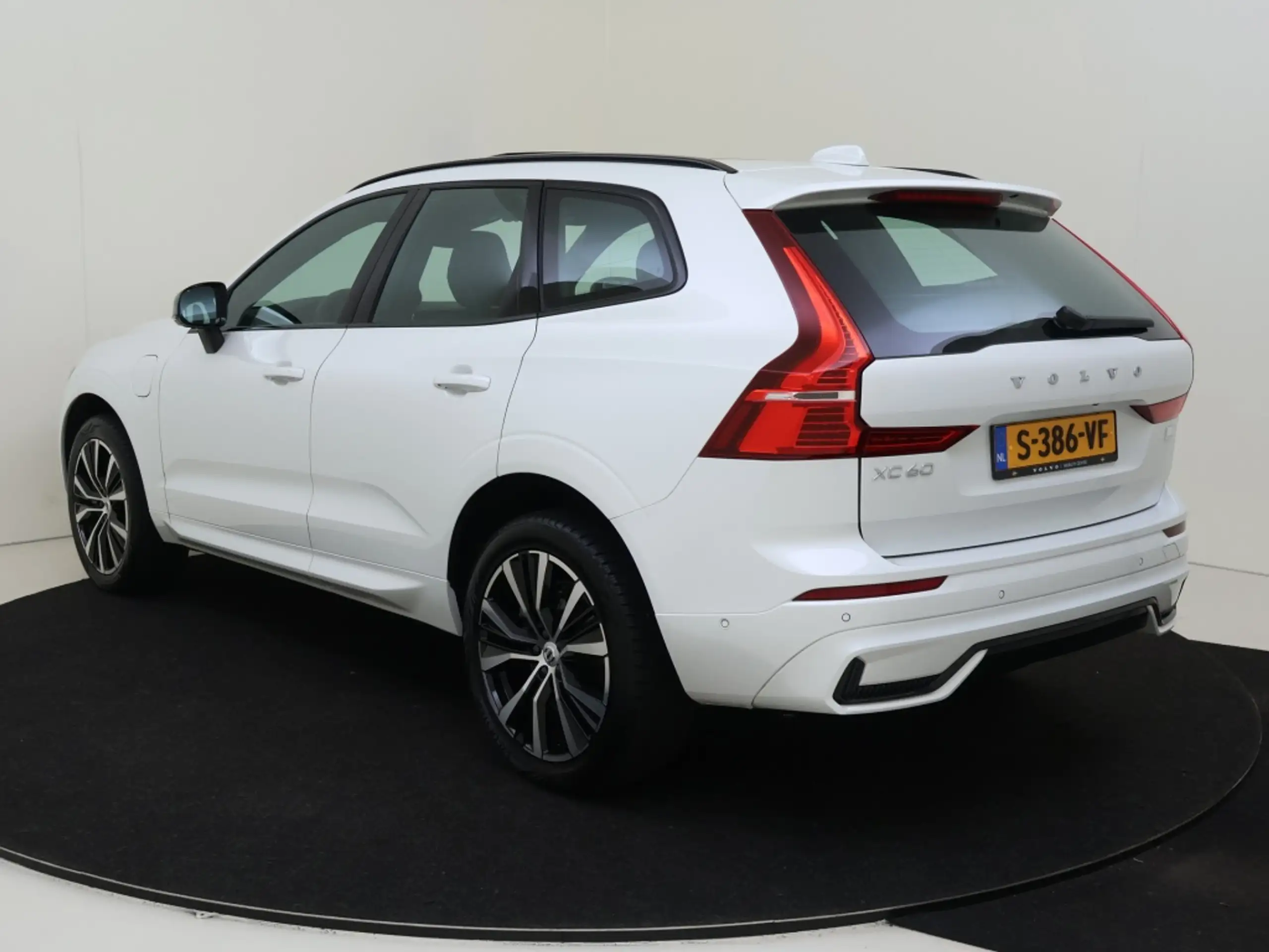 Volvo - XC60