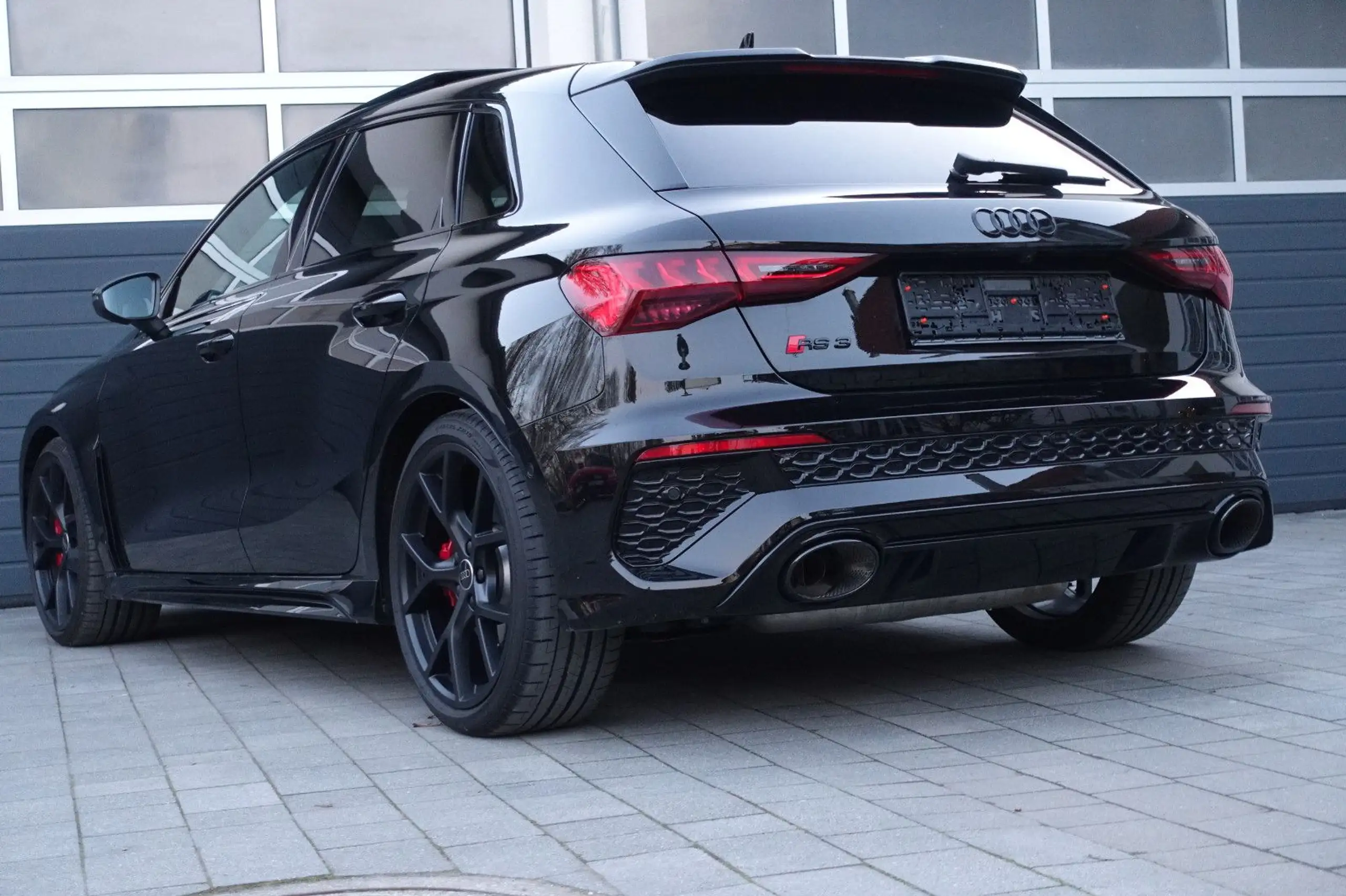 Audi - RS3