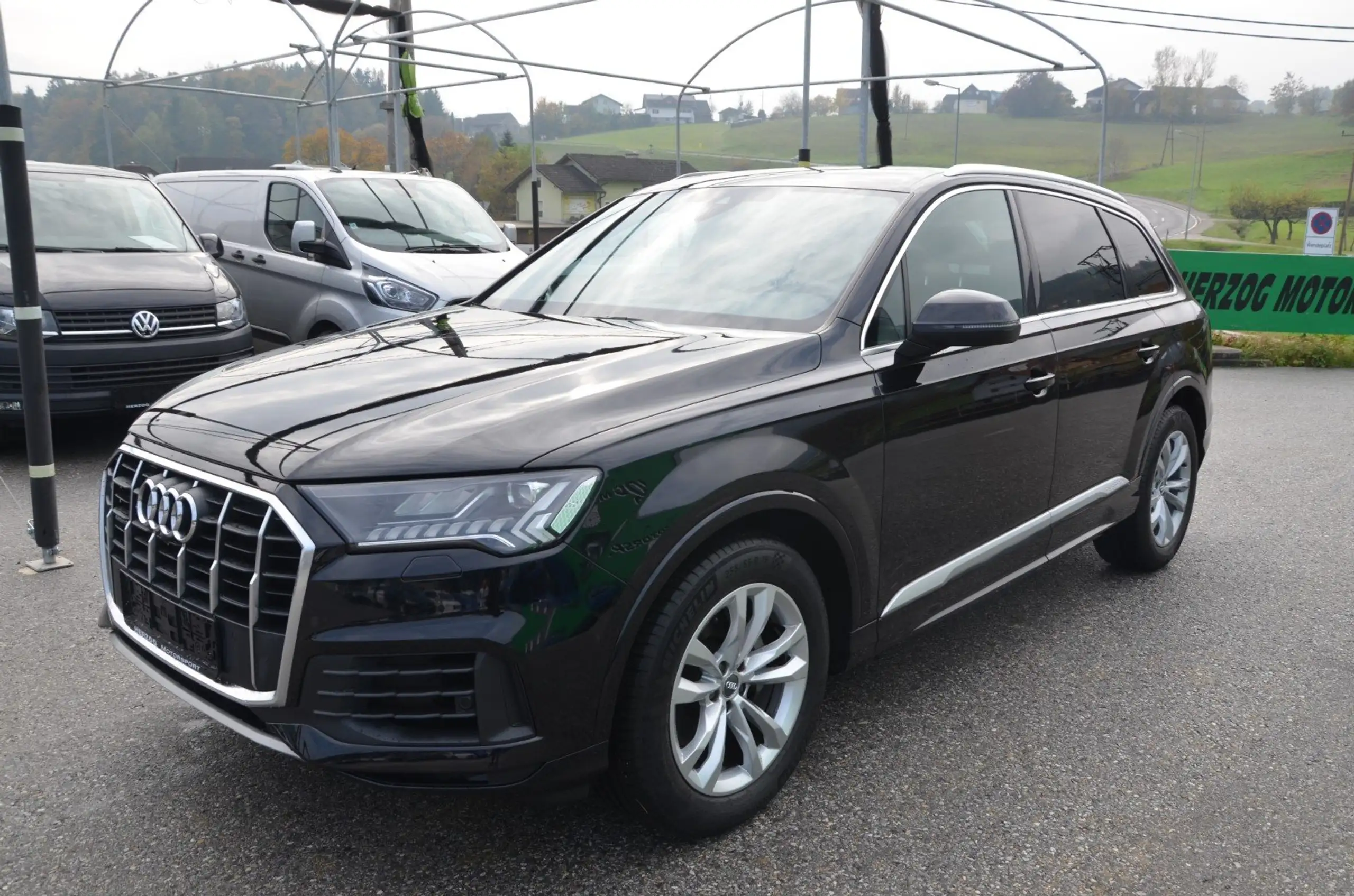 Audi - Q7