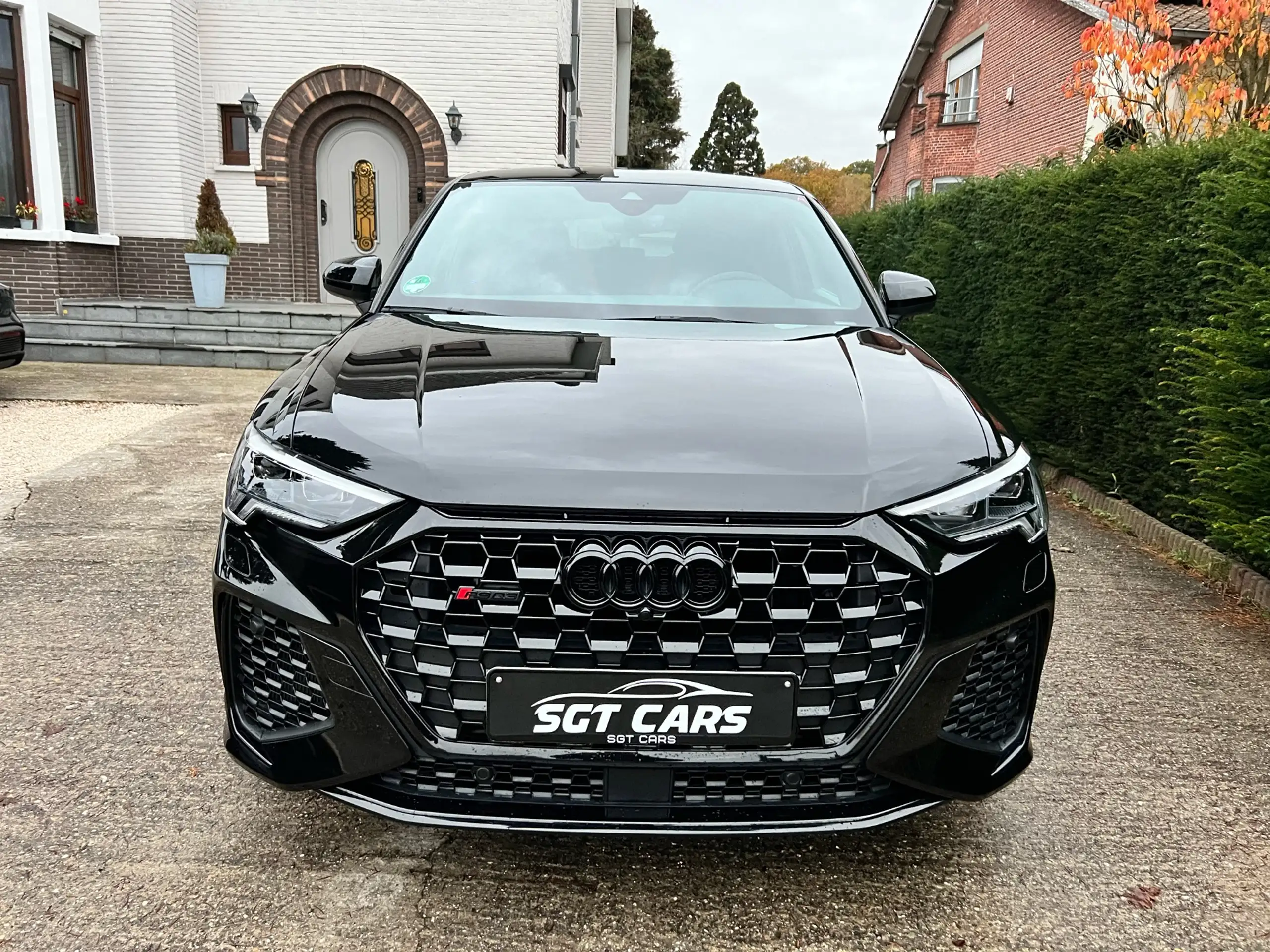 Audi - RS Q3