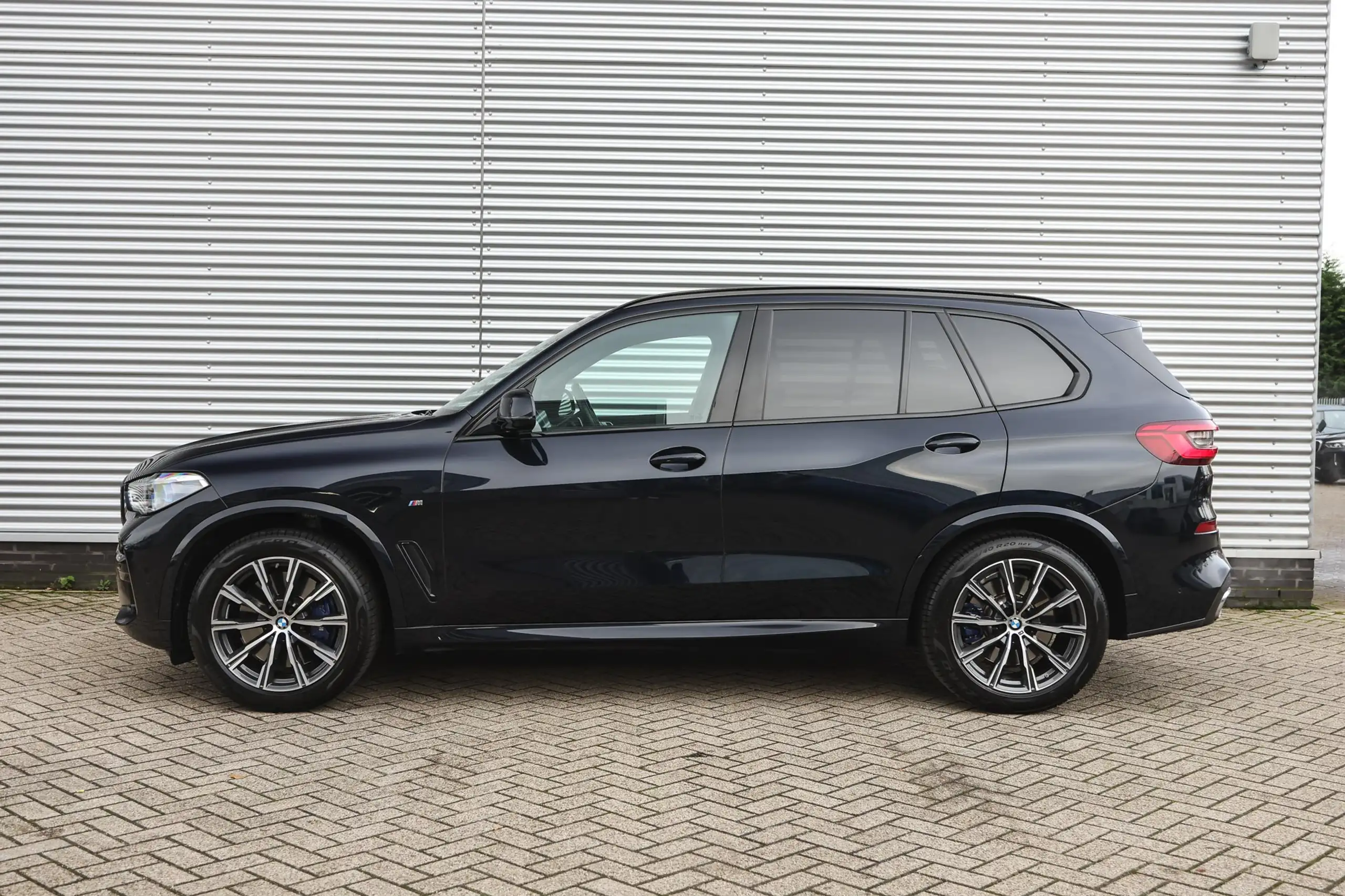 BMW - X5