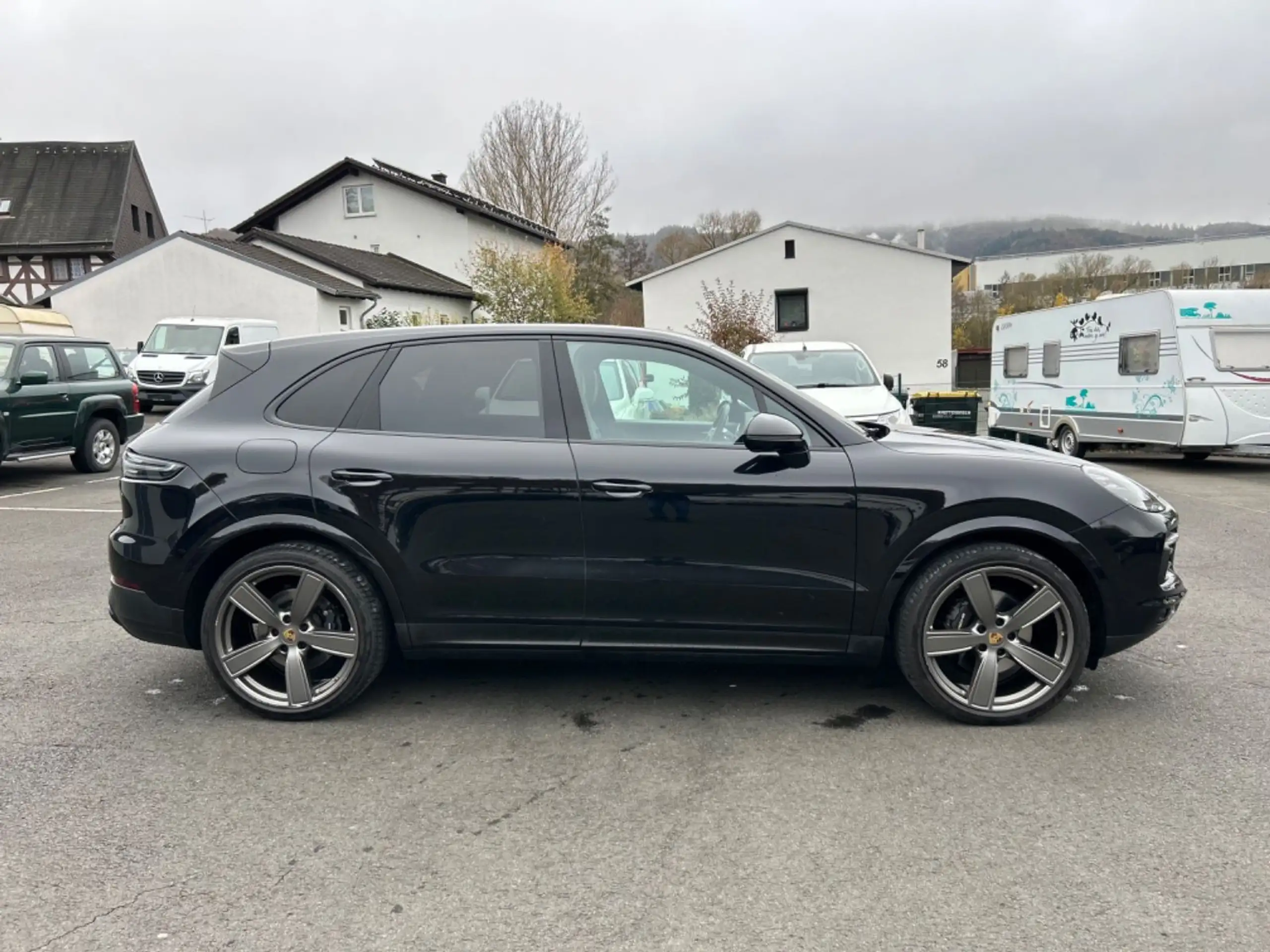 Porsche - Cayenne