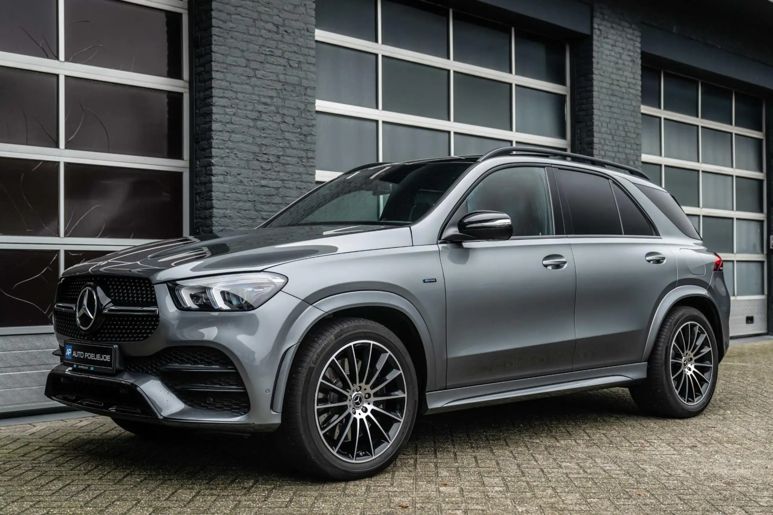 Mercedes-Benz - GLE 350