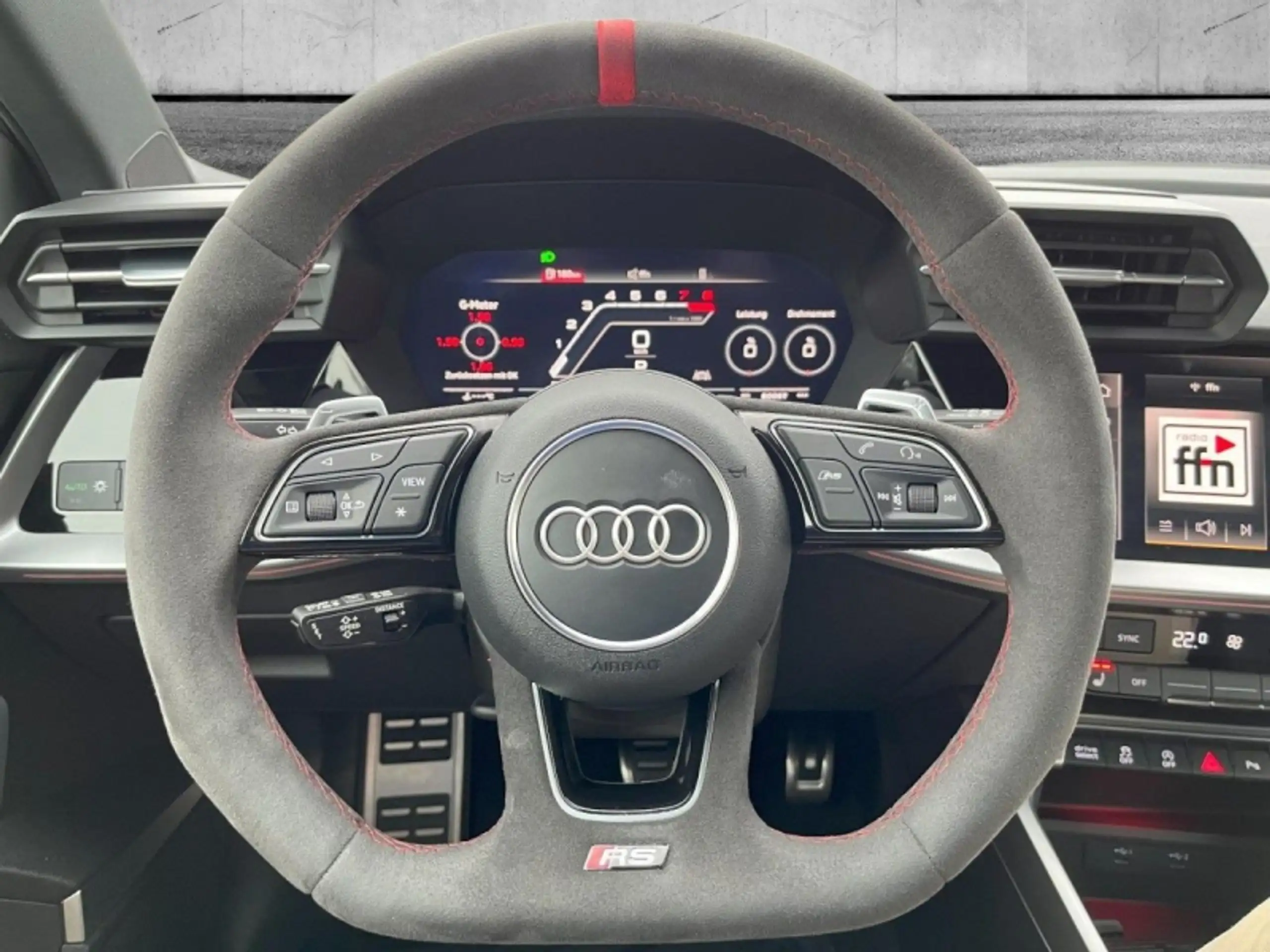 Audi - RS3