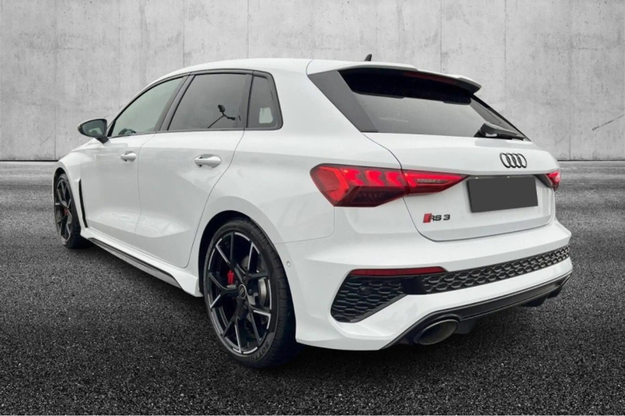 Audi - RS3