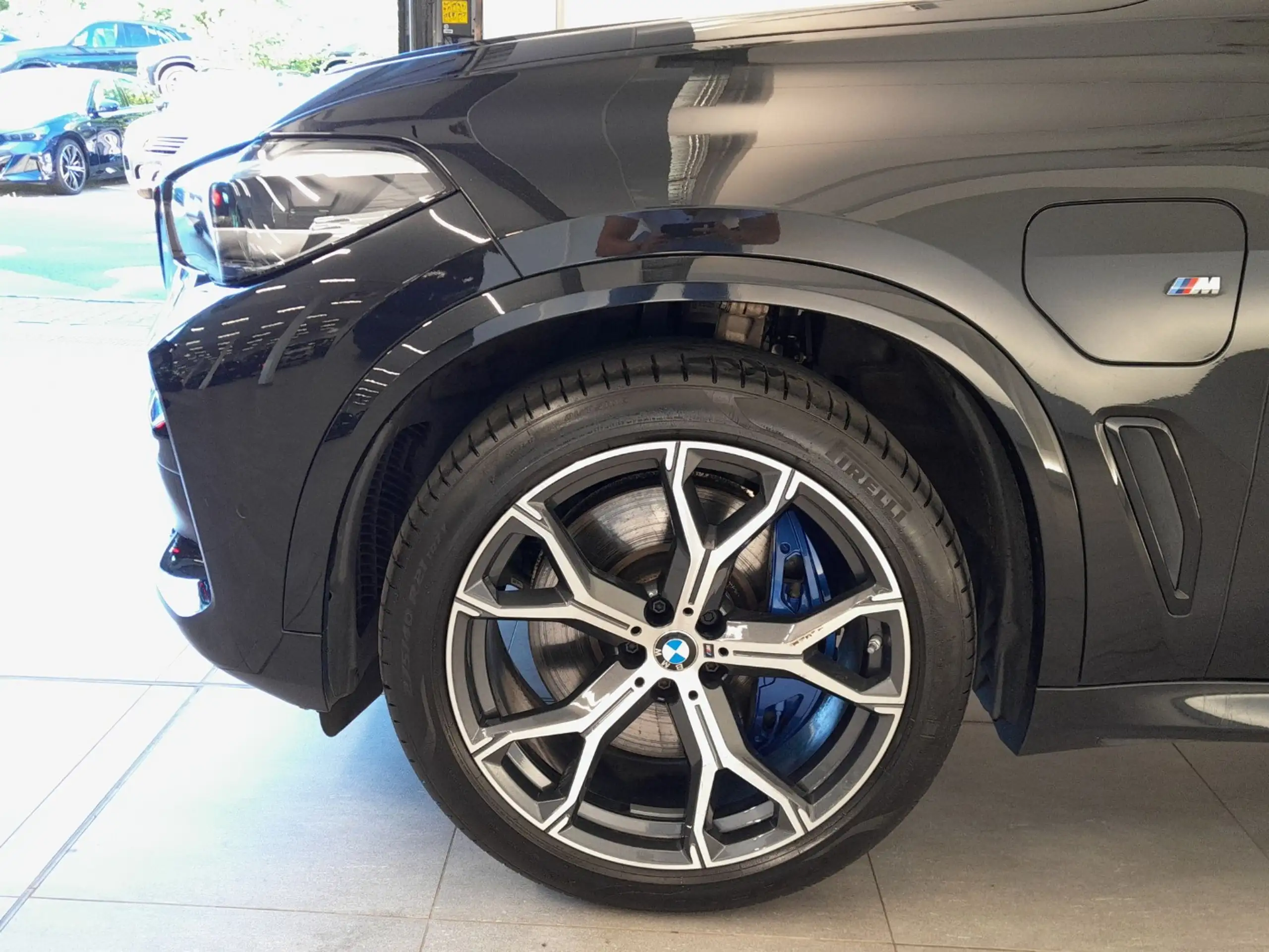 BMW - X5