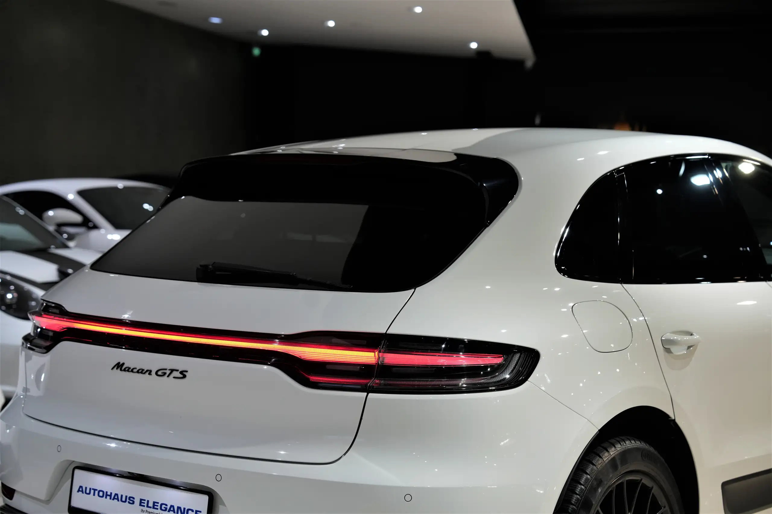 Porsche - Macan