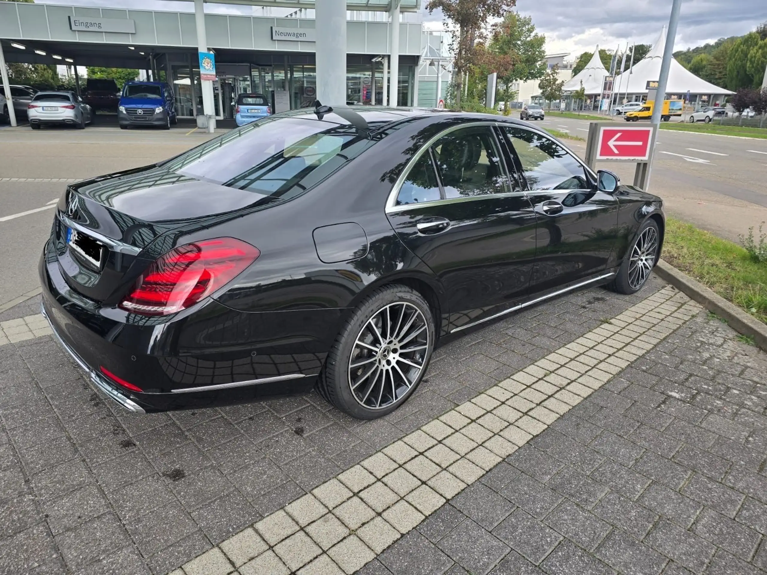 Mercedes-Benz - S 400