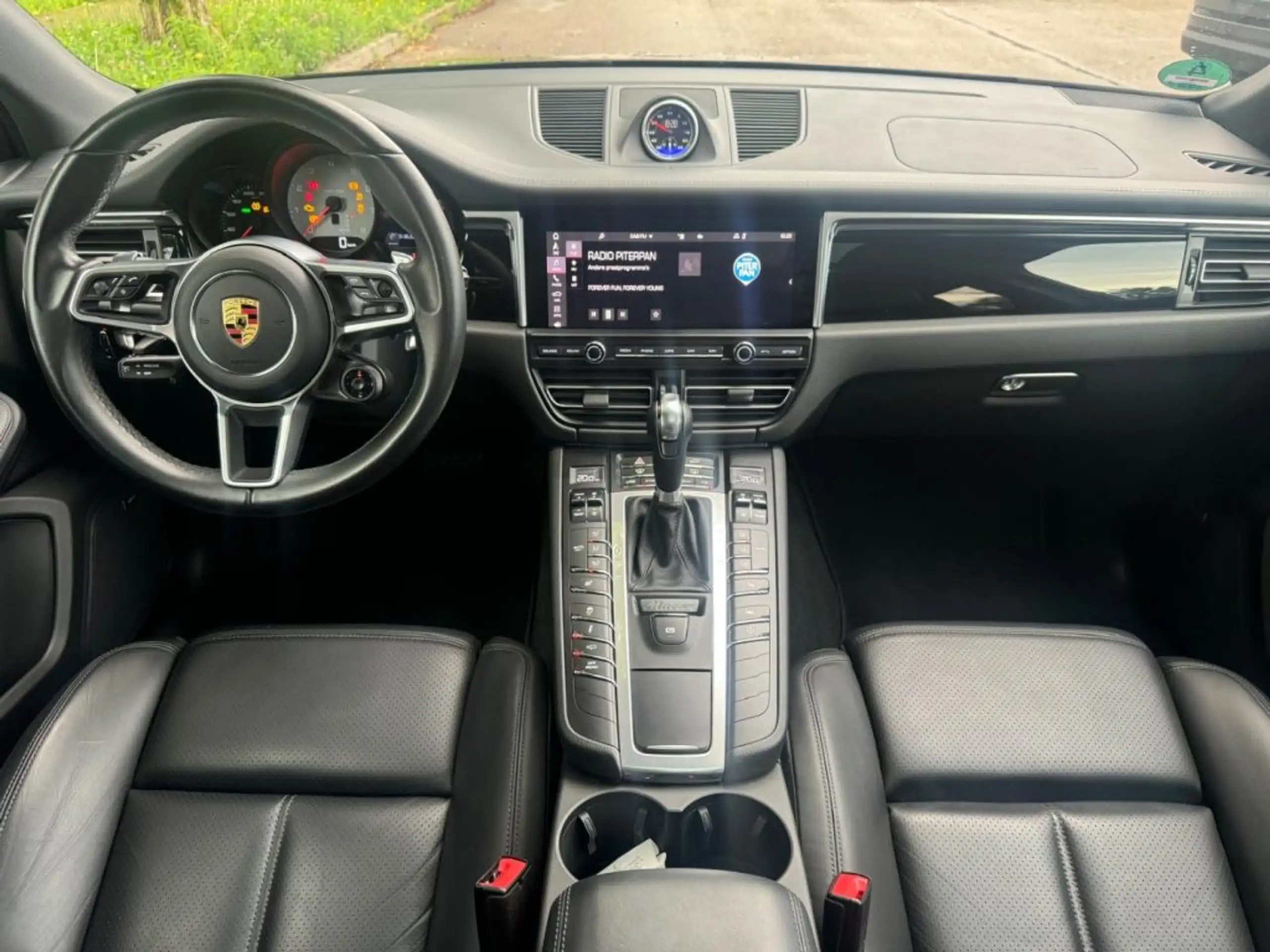 Porsche - Macan