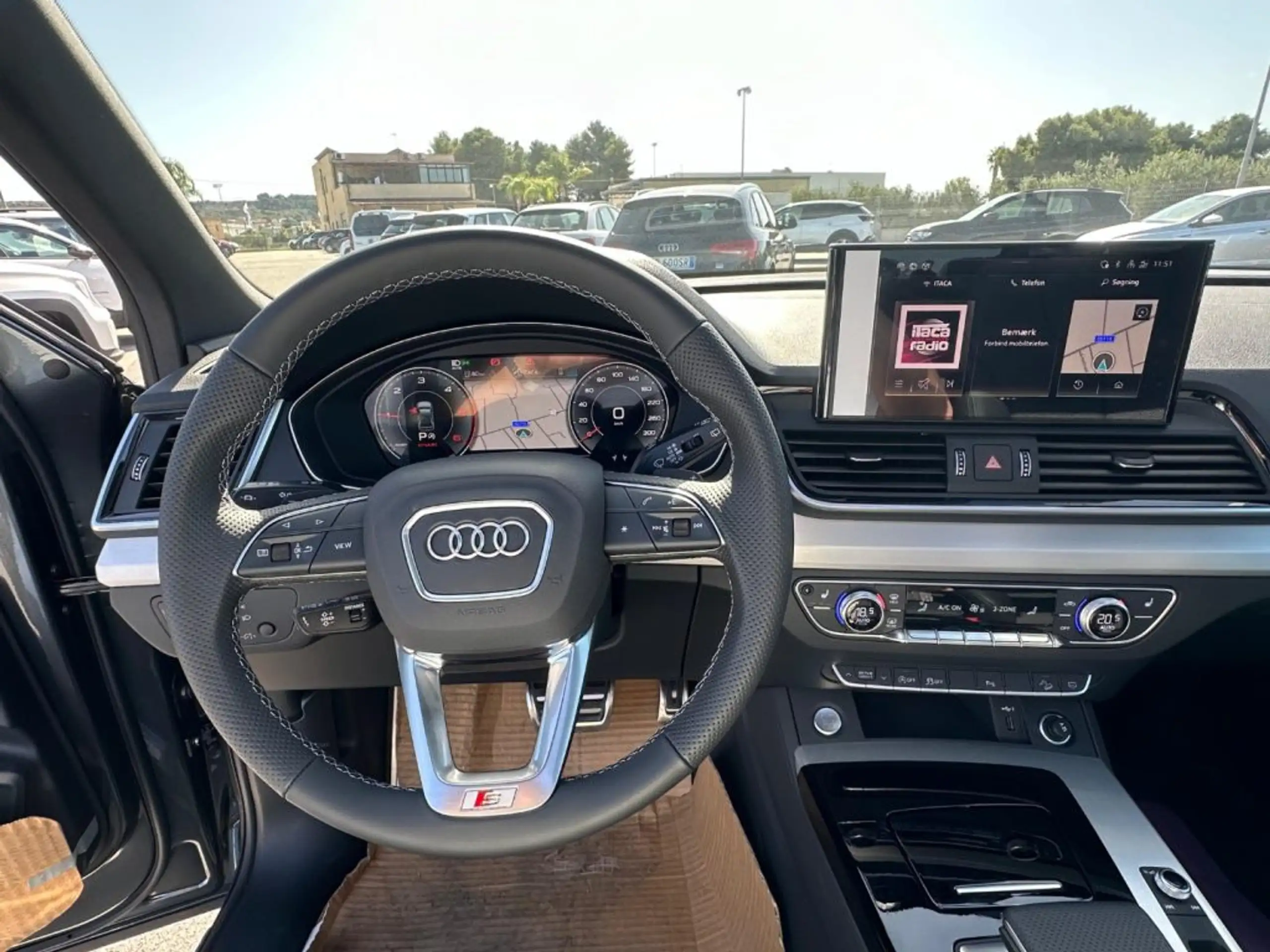 Audi - Q5