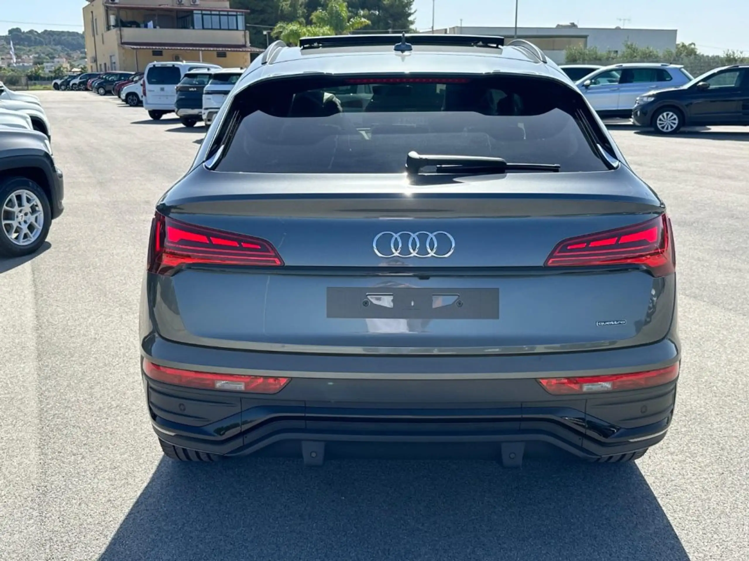 Audi - Q5