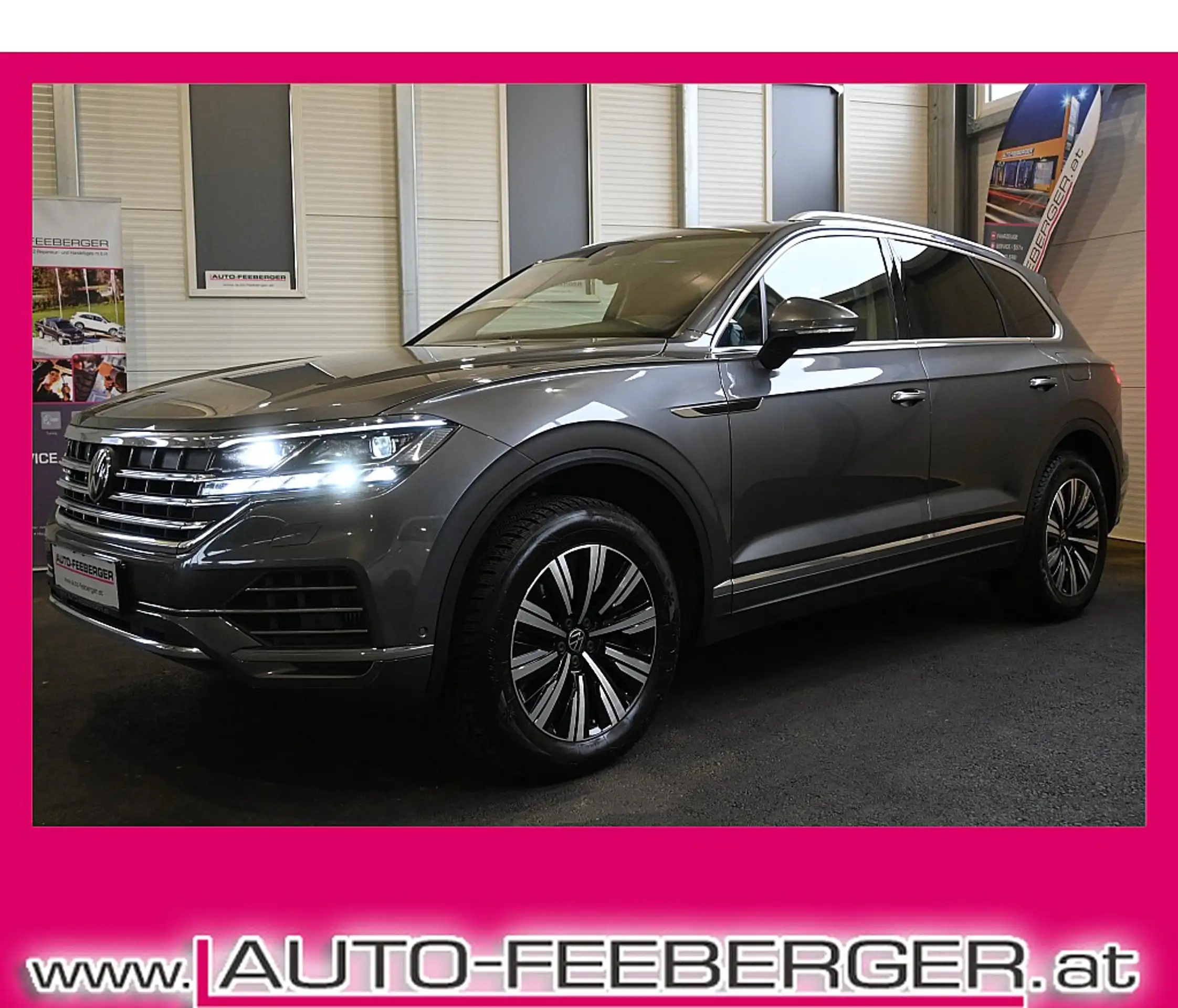 Volkswagen - Touareg