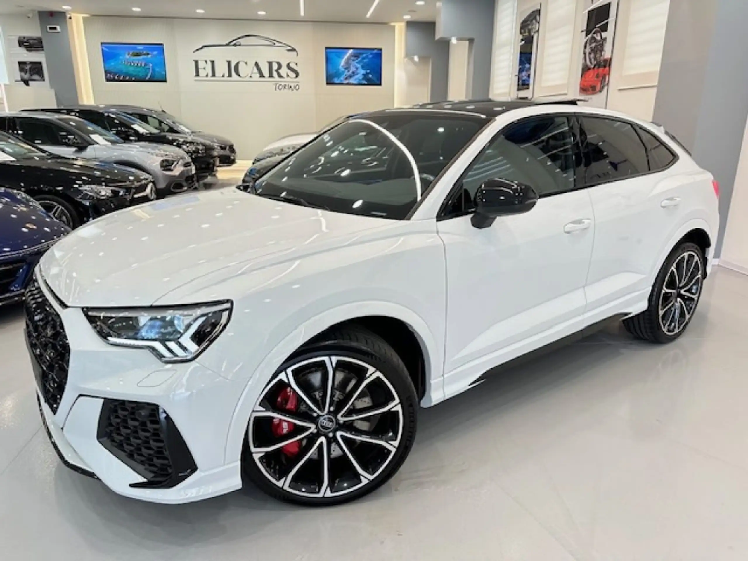 Audi - RS Q3