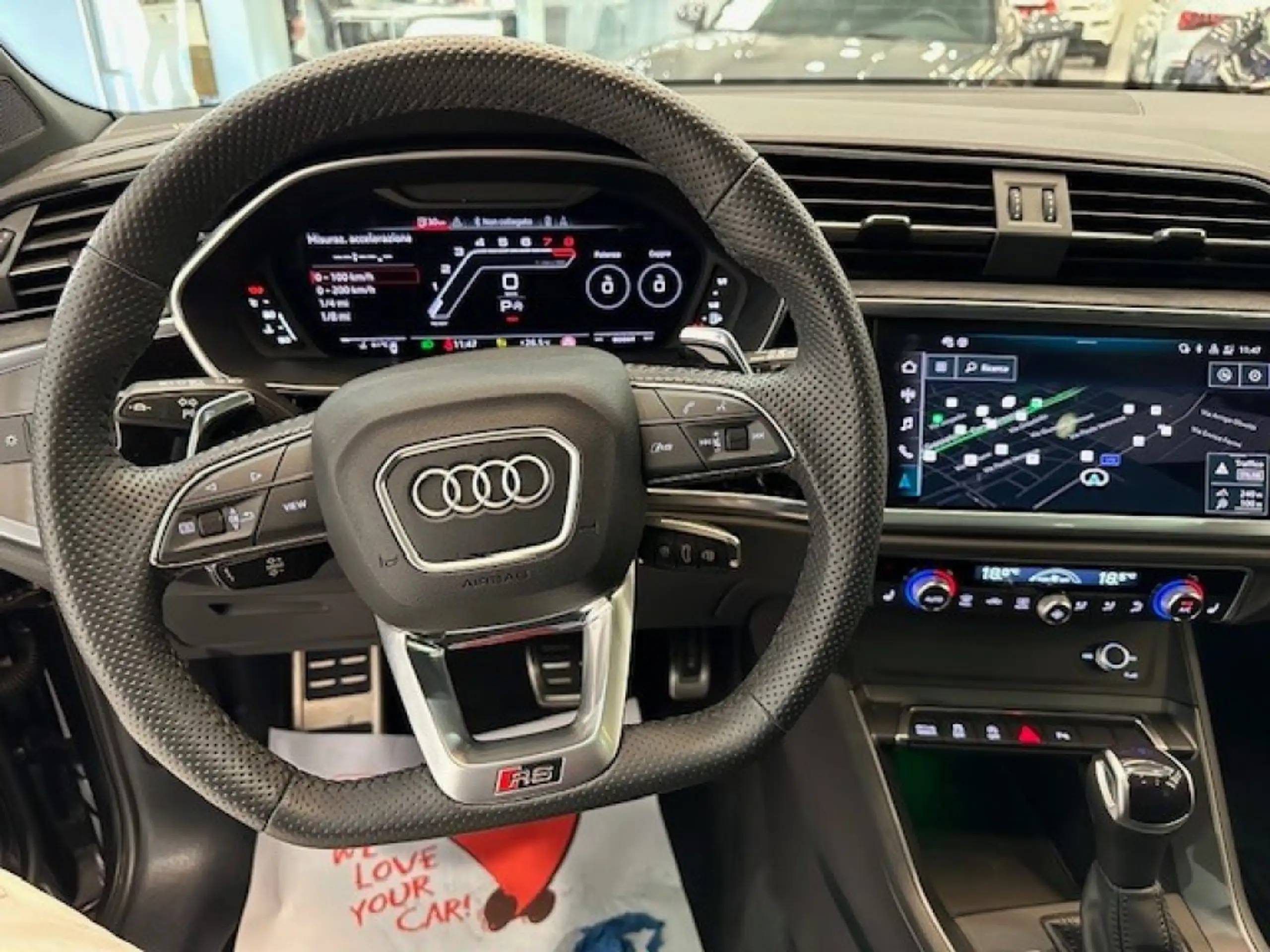 Audi - RS Q3