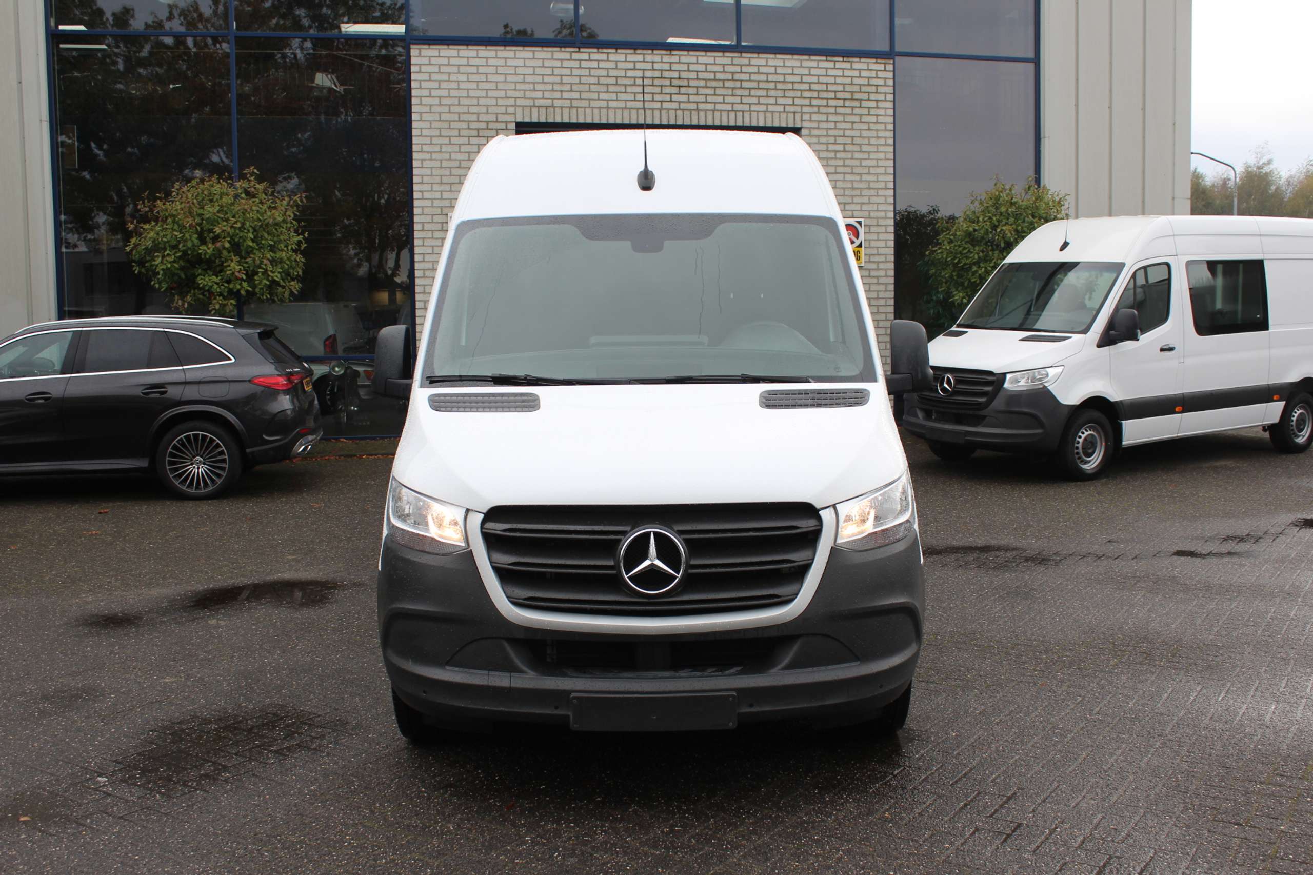 Mercedes-Benz - Sprinter