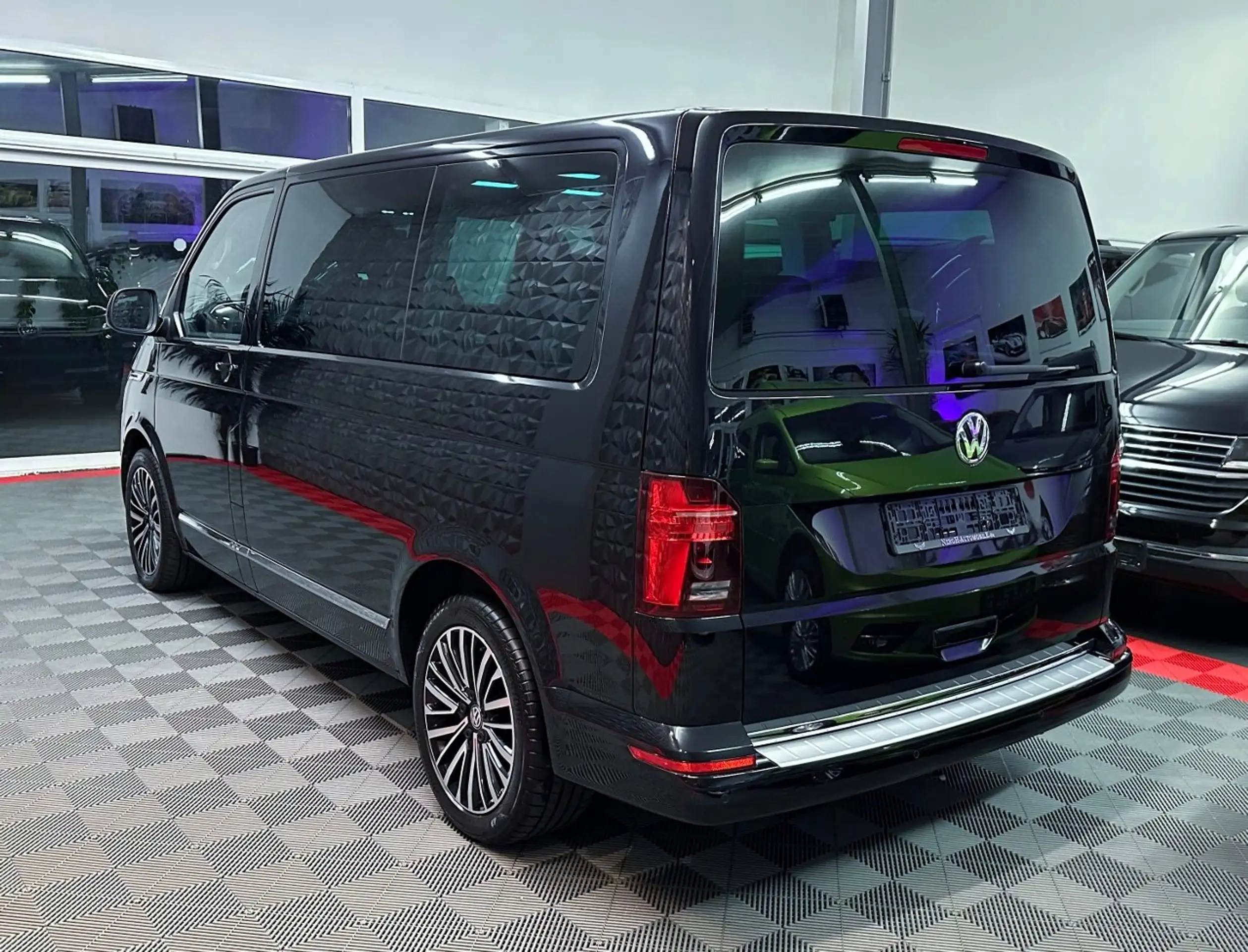 Volkswagen - T6.1 Multivan