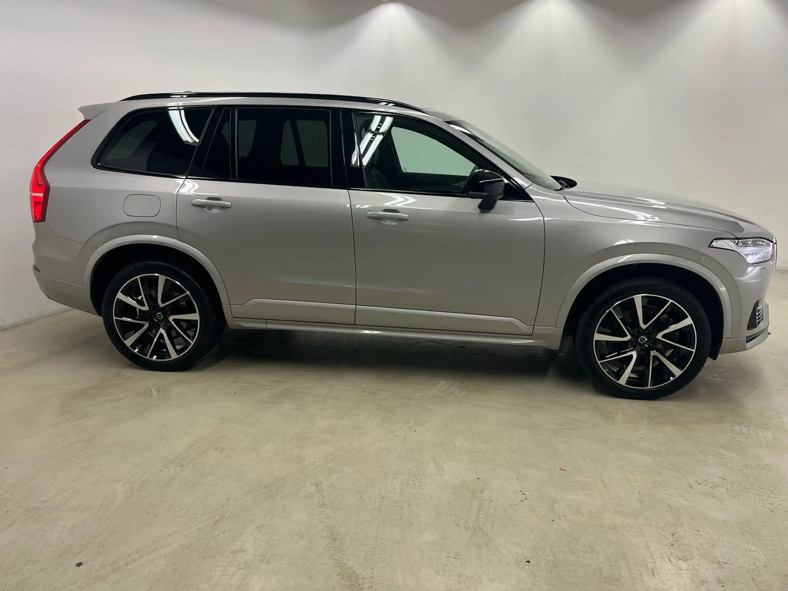 Volvo - XC90