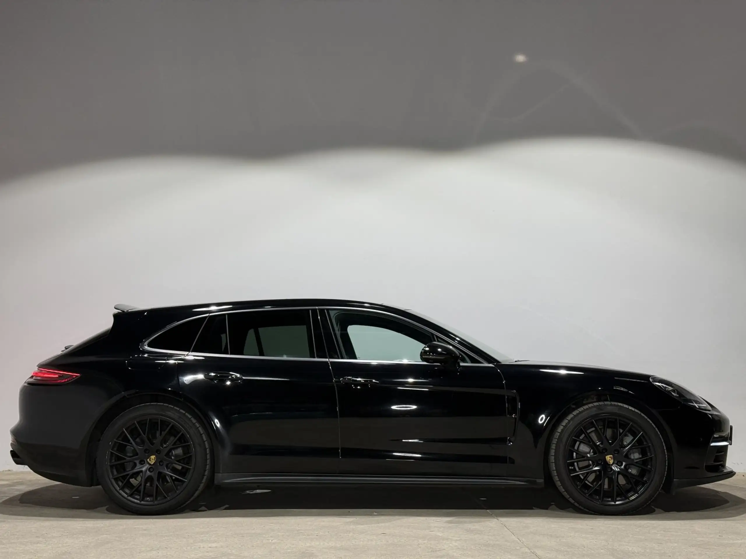 Porsche - Panamera