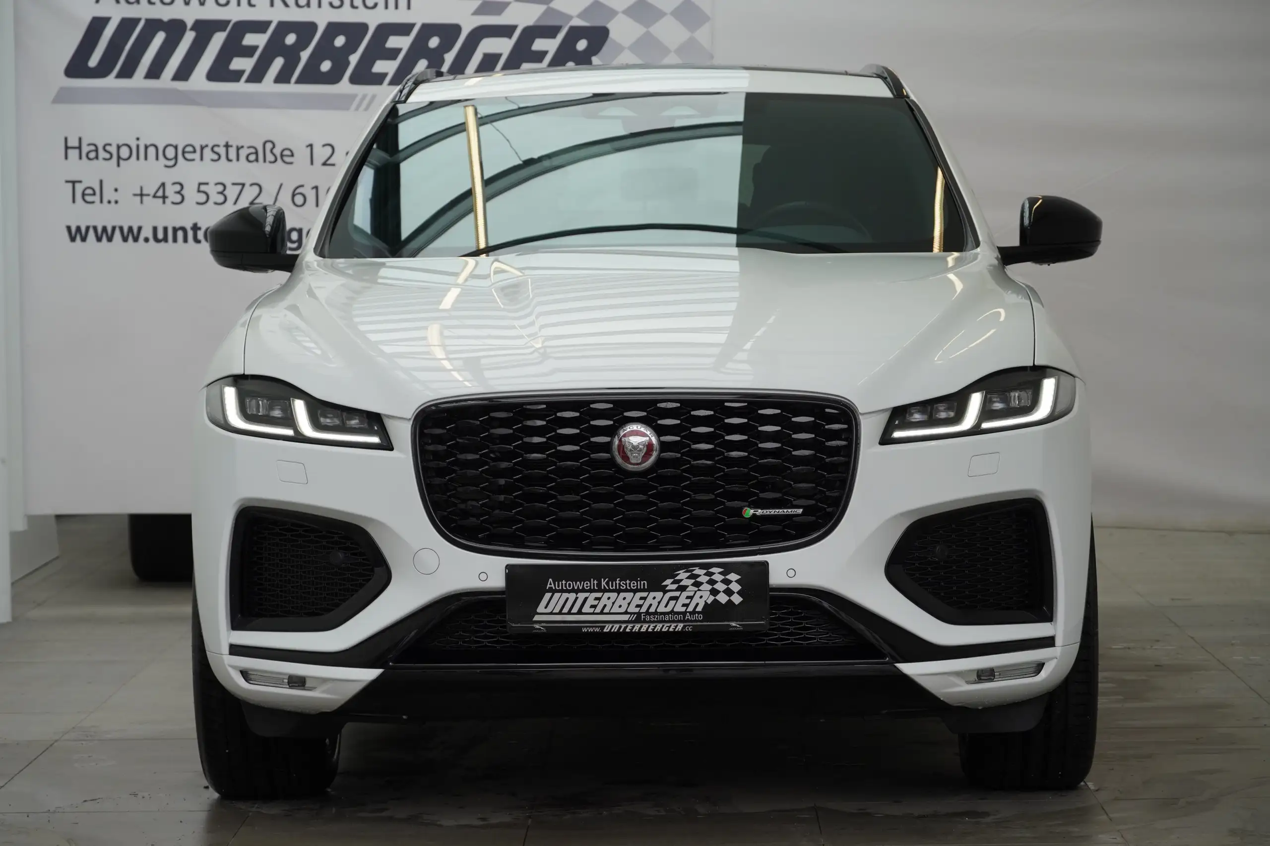 Jaguar - F-Pace