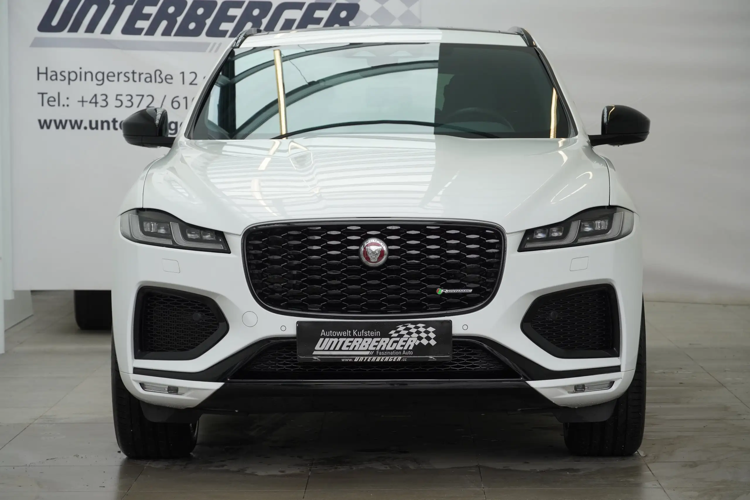 Jaguar - F-Pace