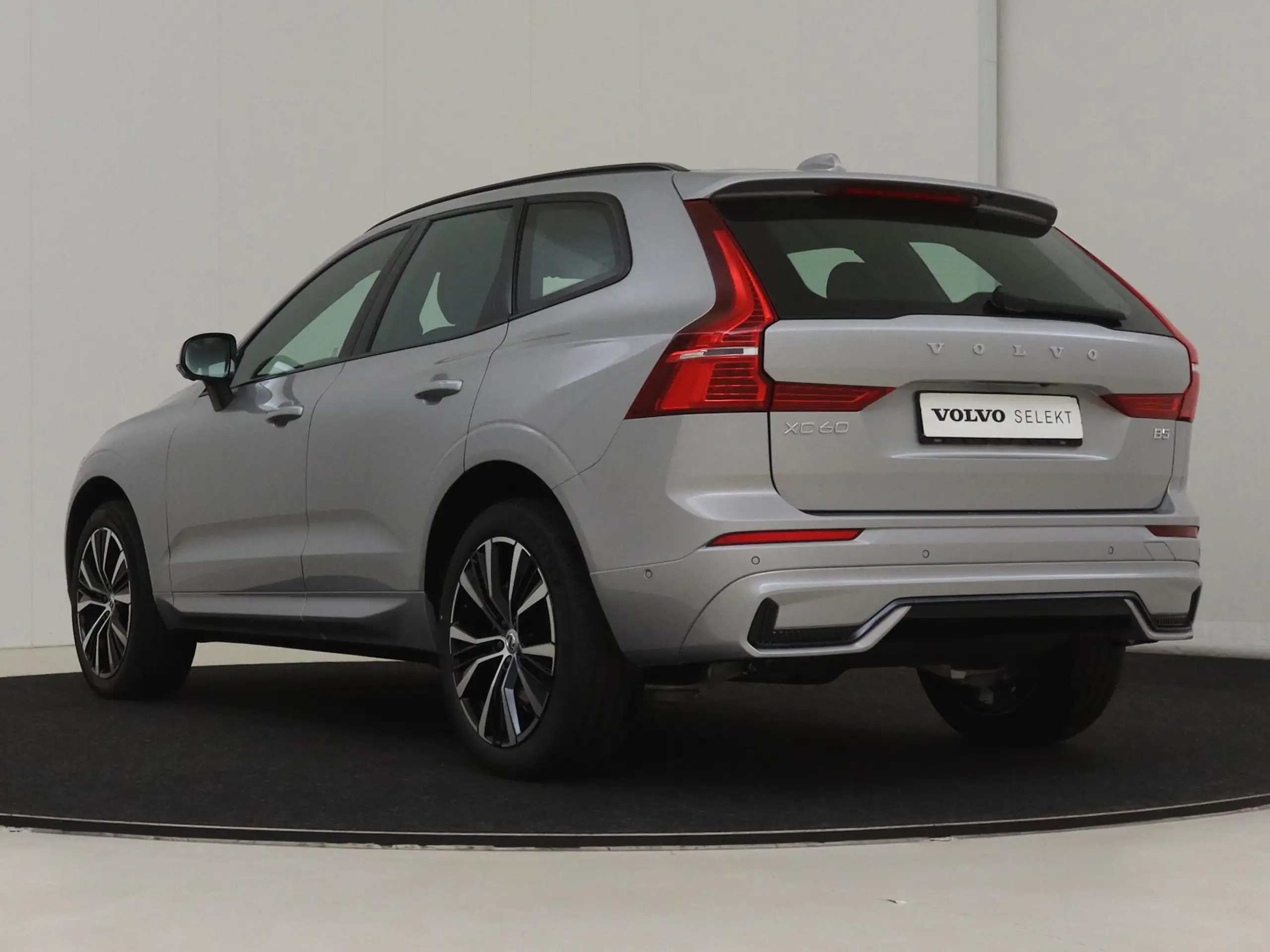 Volvo - XC60