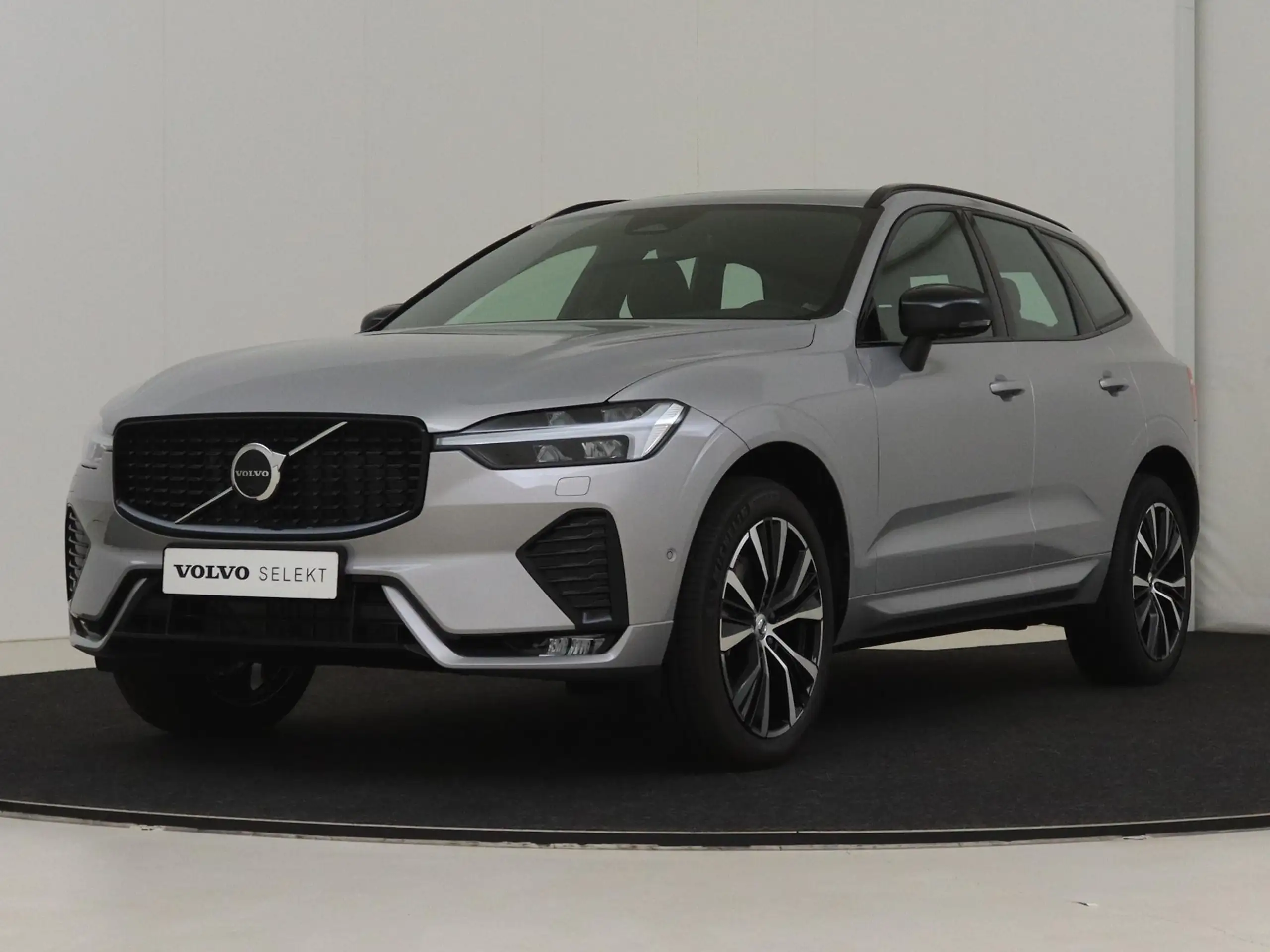 Volvo - XC60