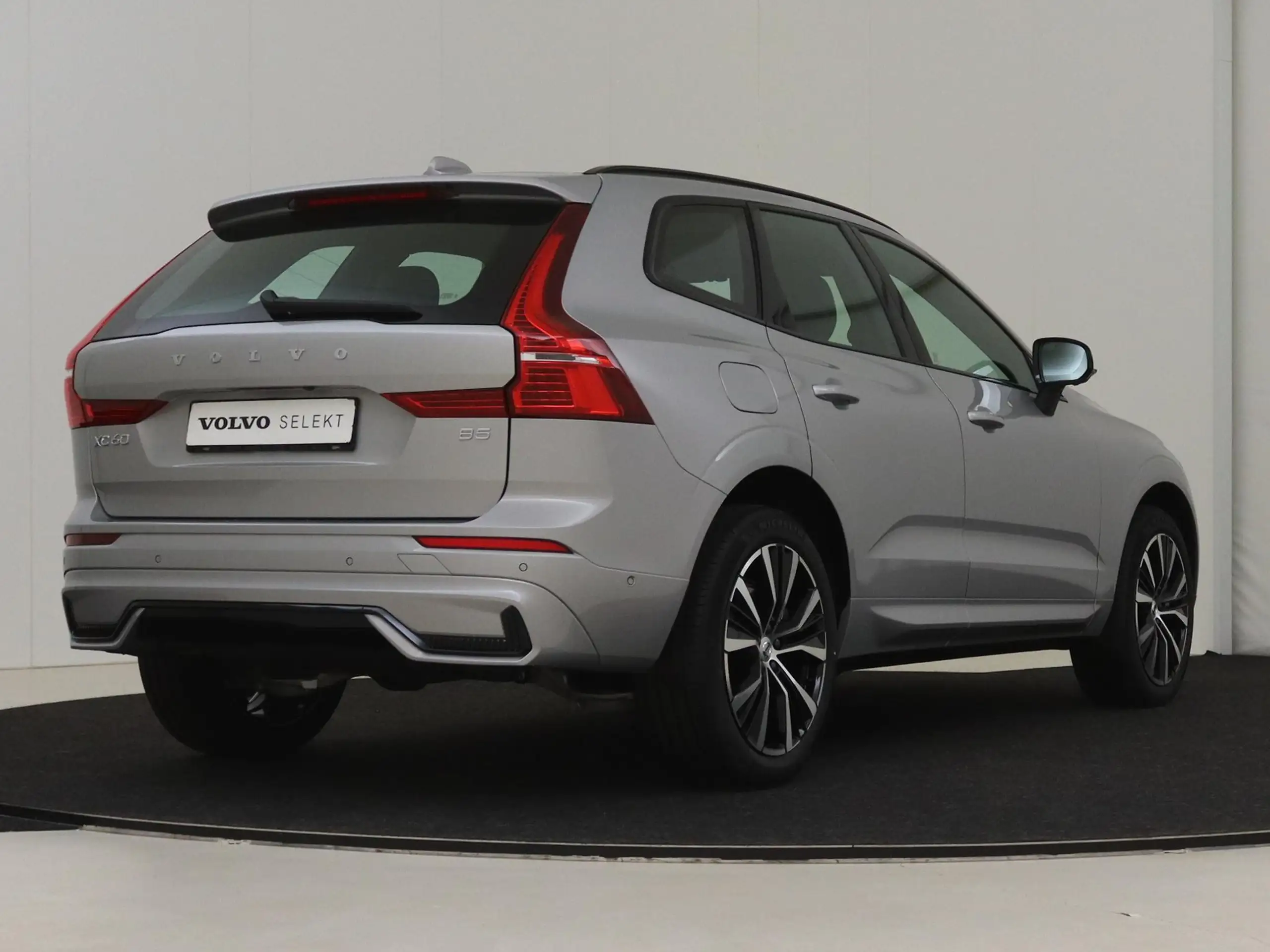 Volvo - XC60