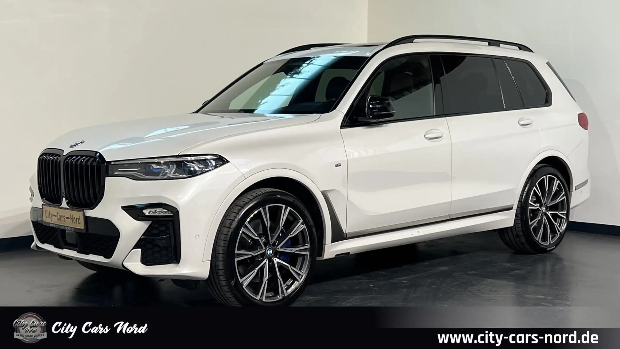 BMW - X7 M