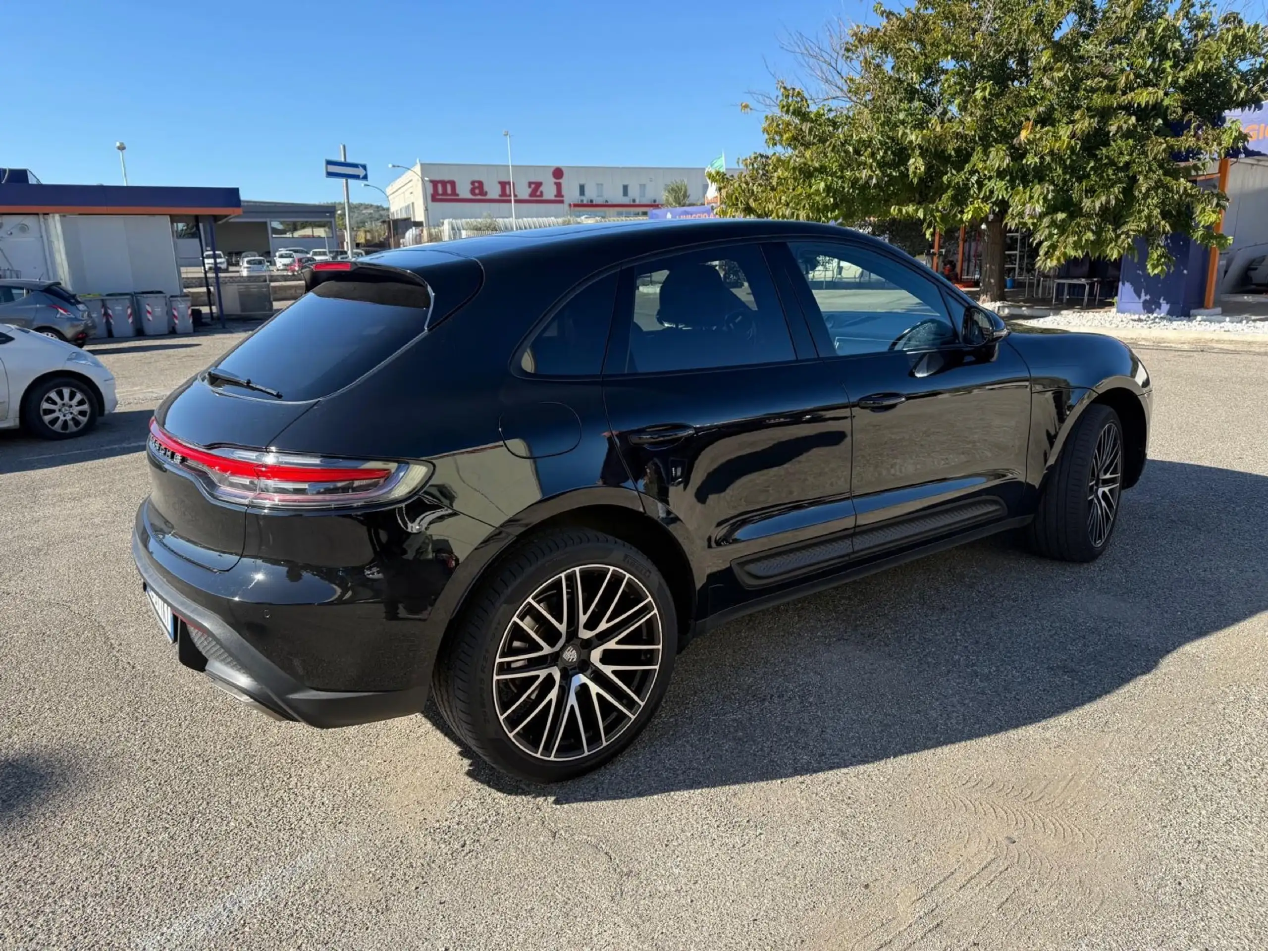 Porsche - Macan