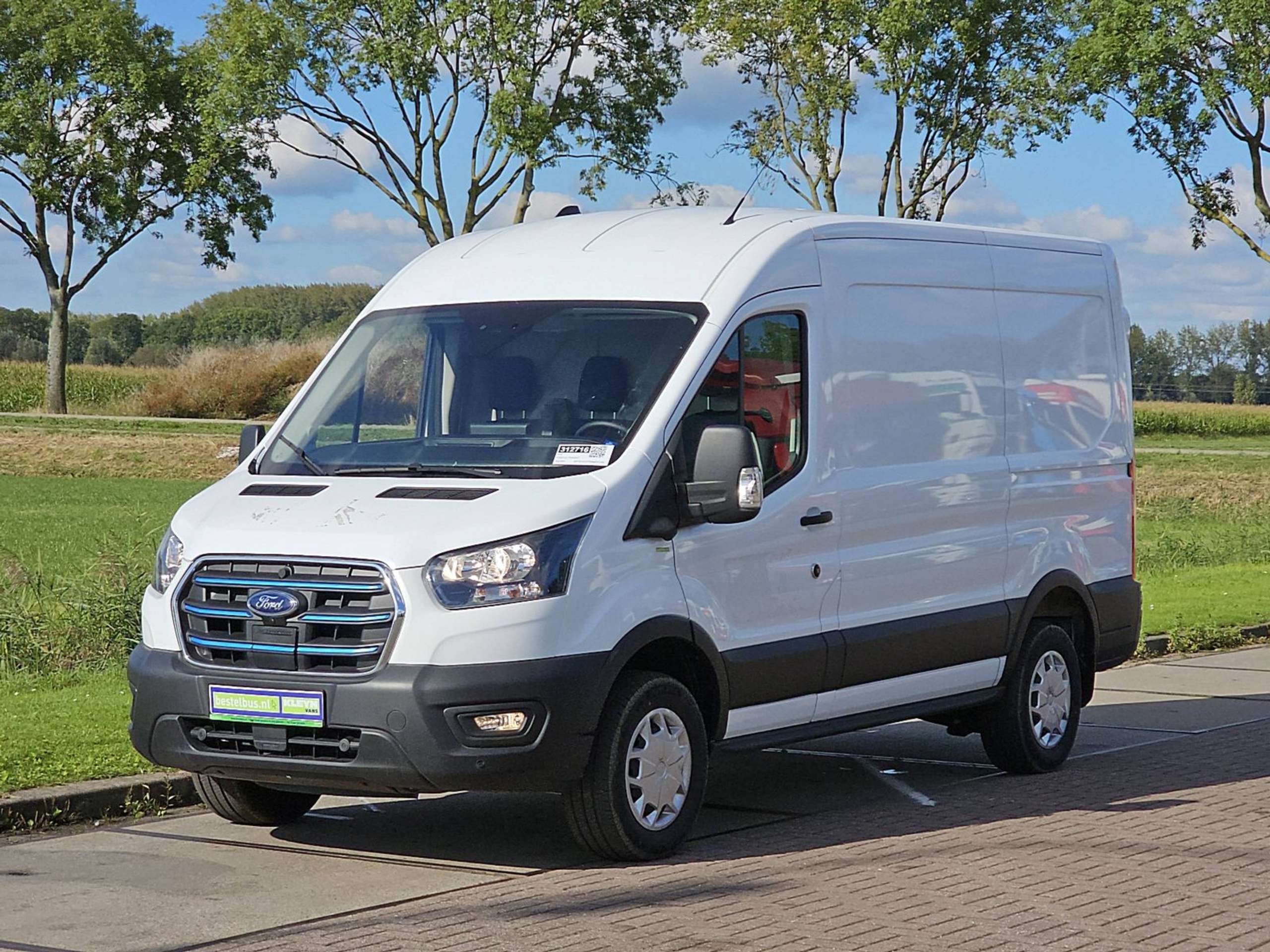 Ford E-Transit 2023