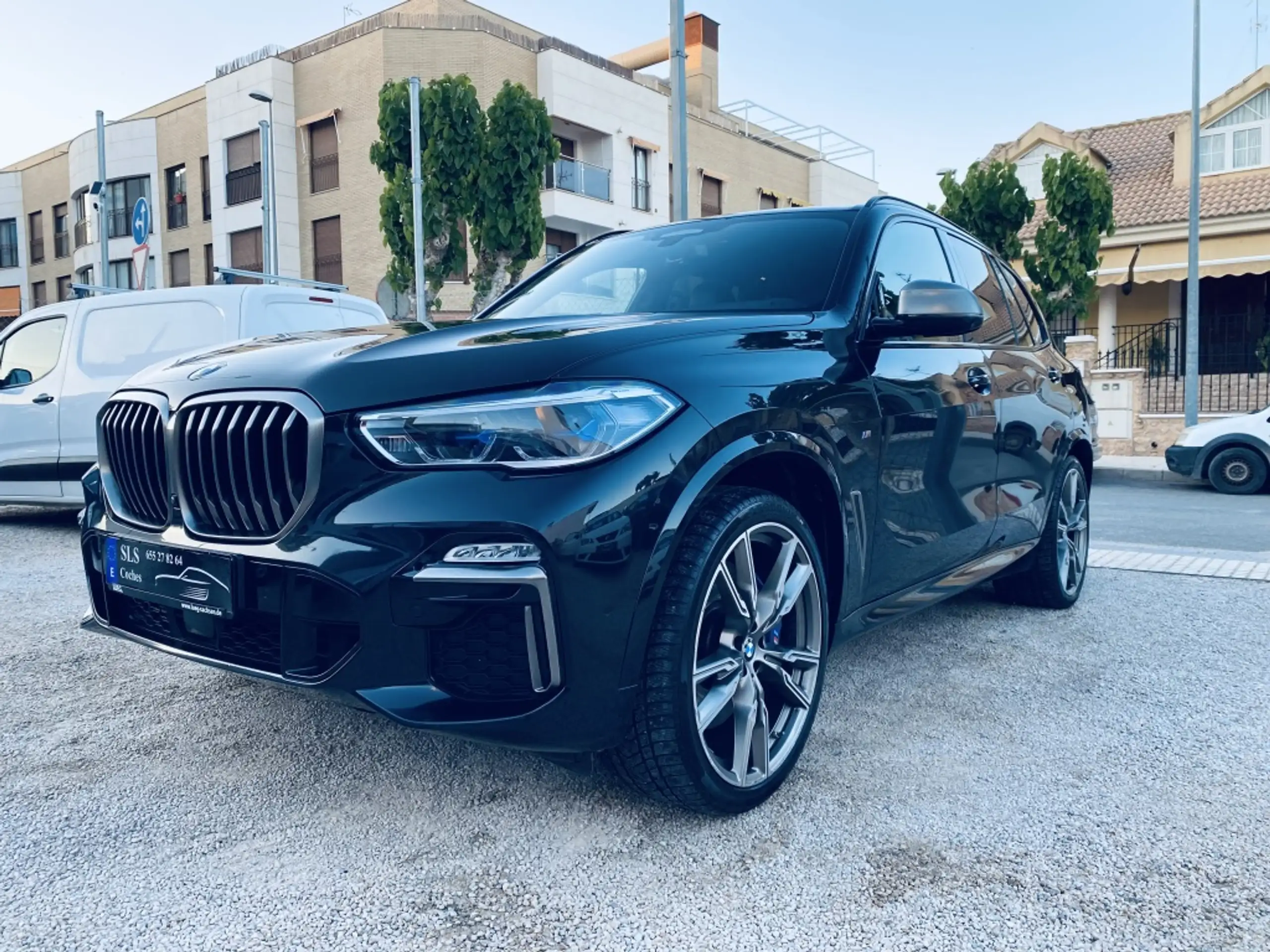 BMW - X5 M