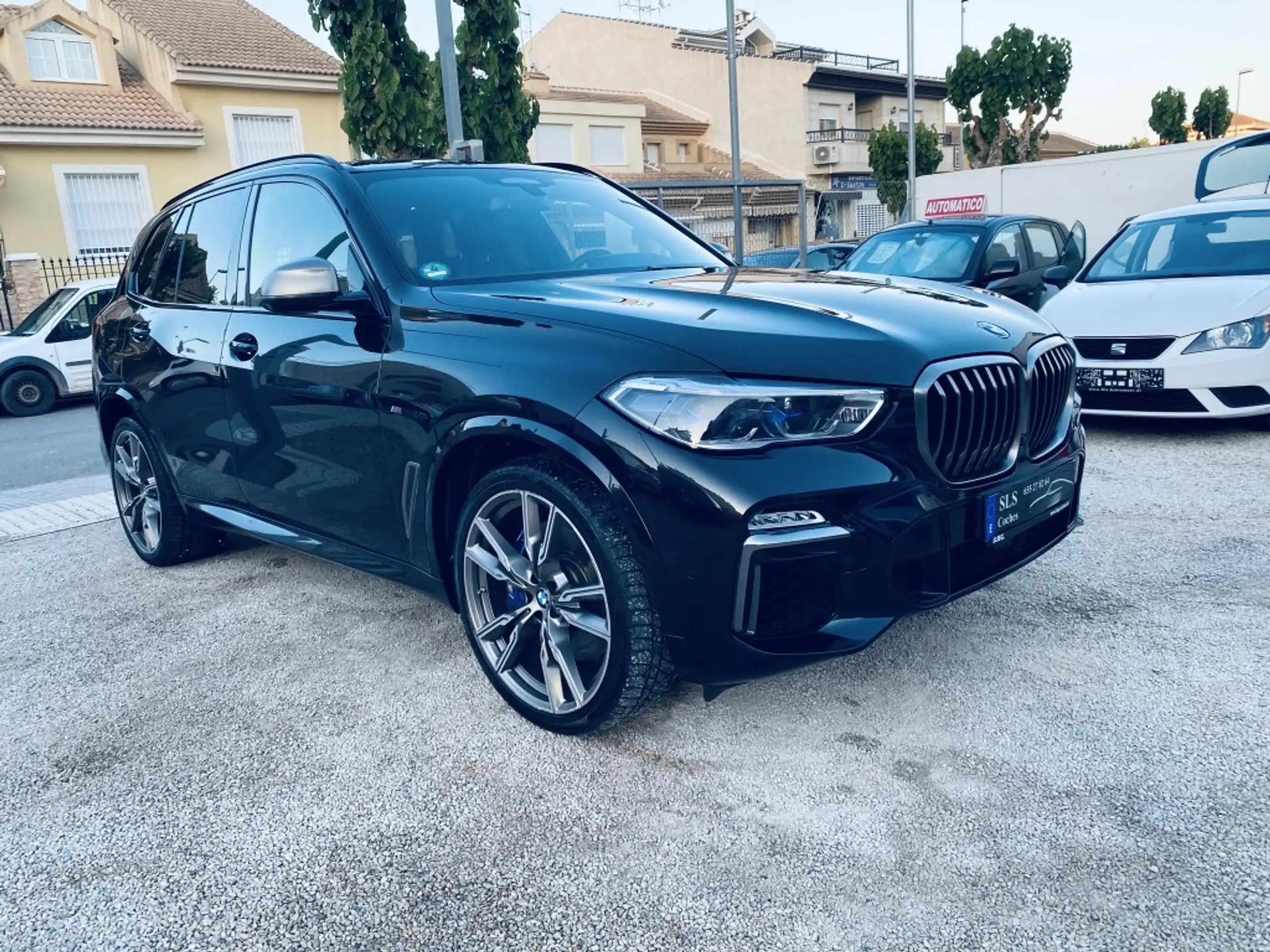 BMW - X5 M