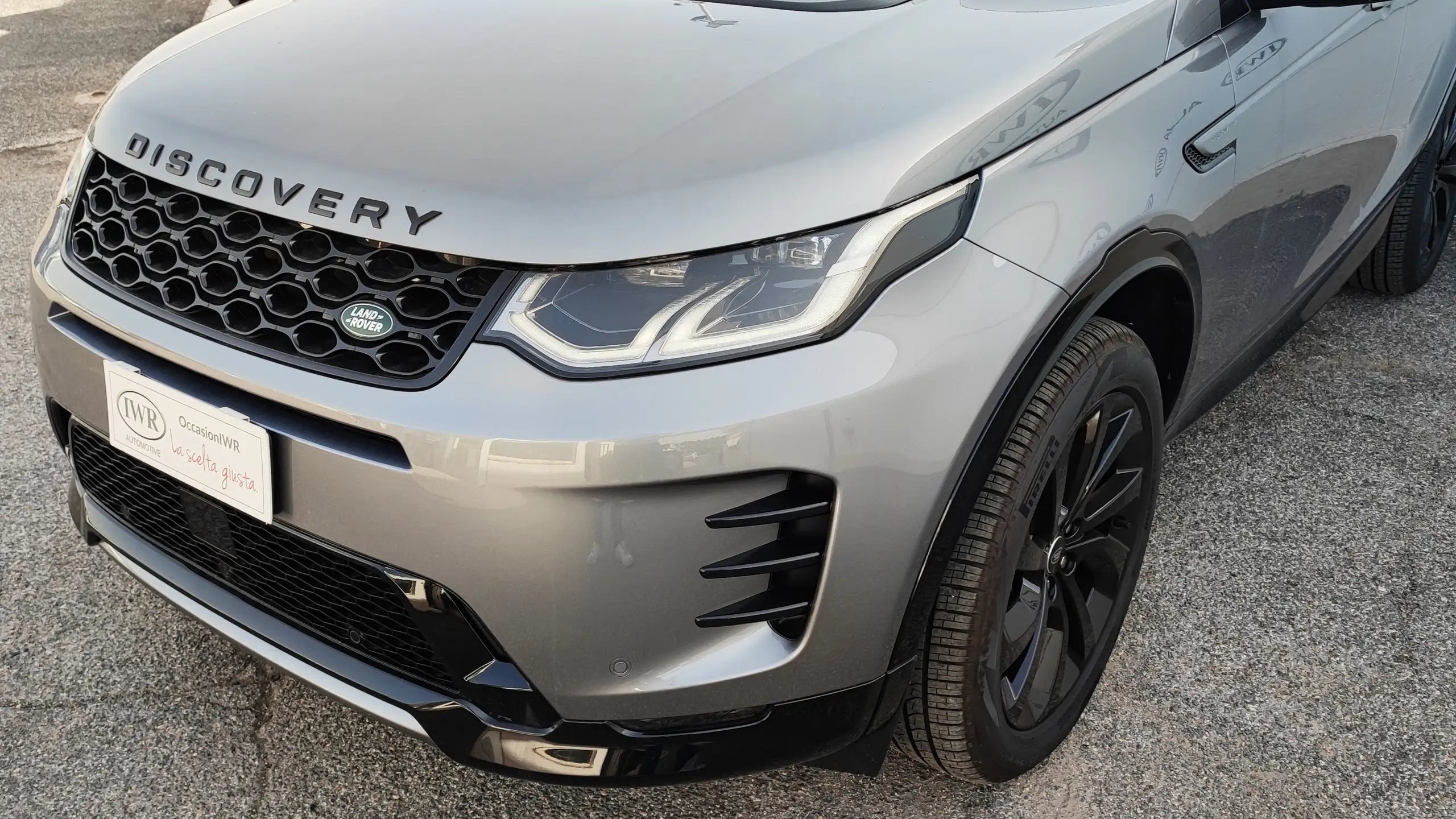 Land Rover - Discovery Sport