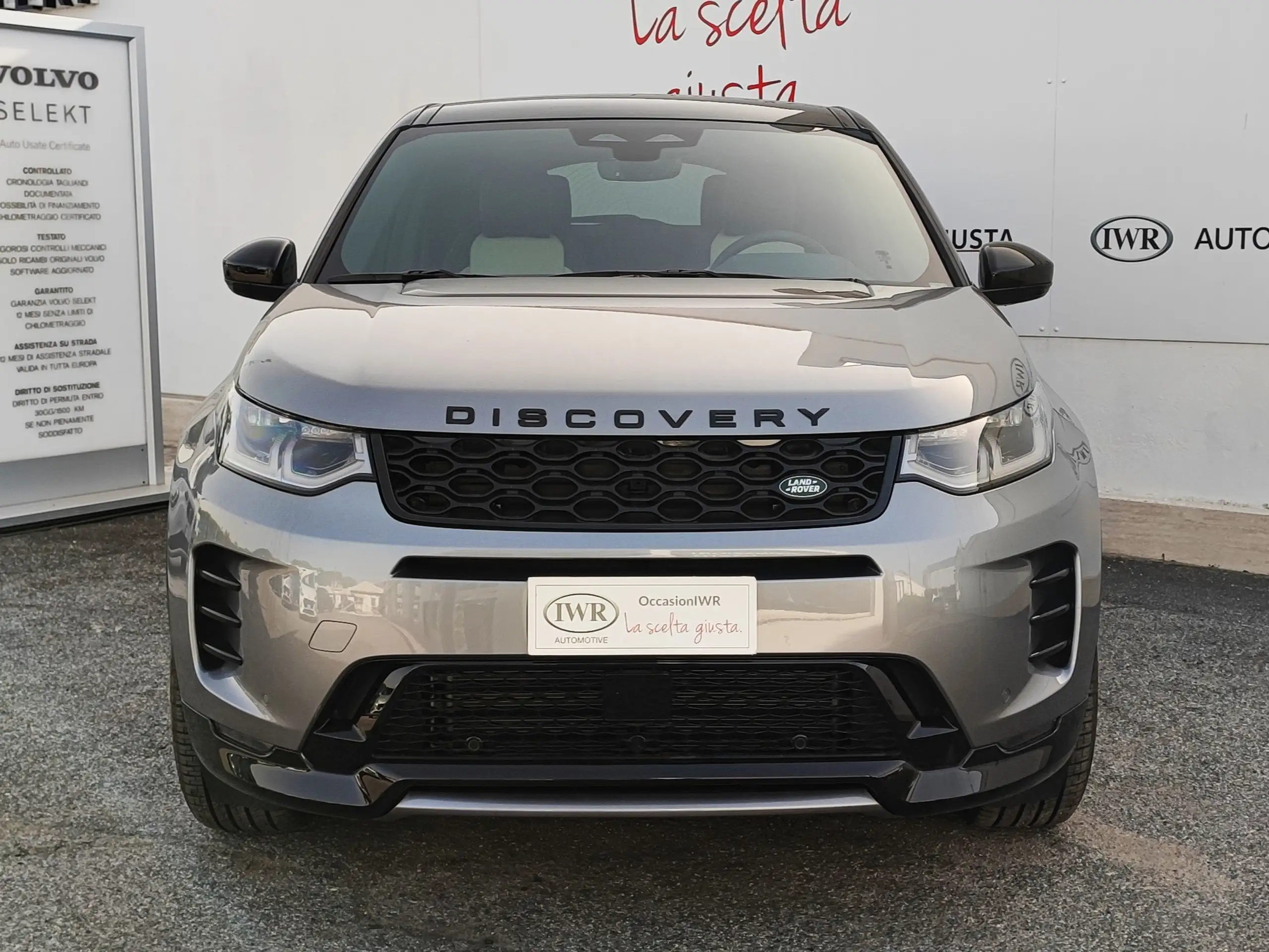 Land Rover - Discovery Sport