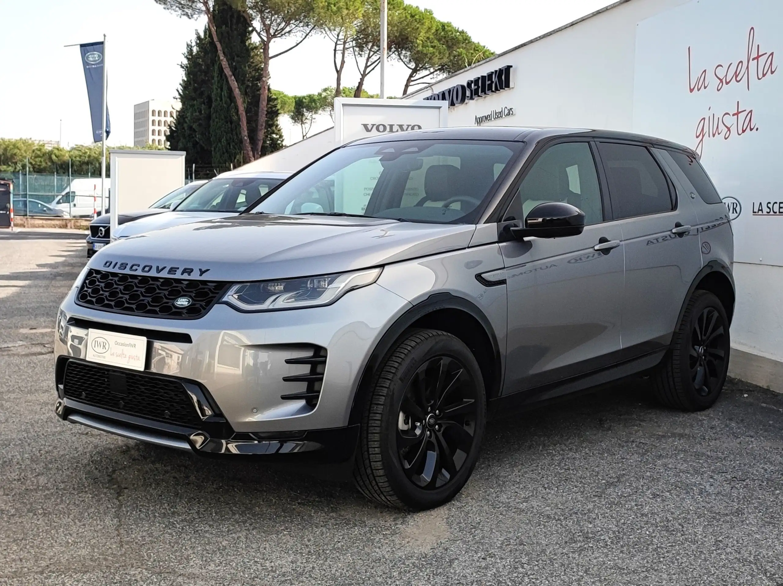 Land Rover - Discovery Sport