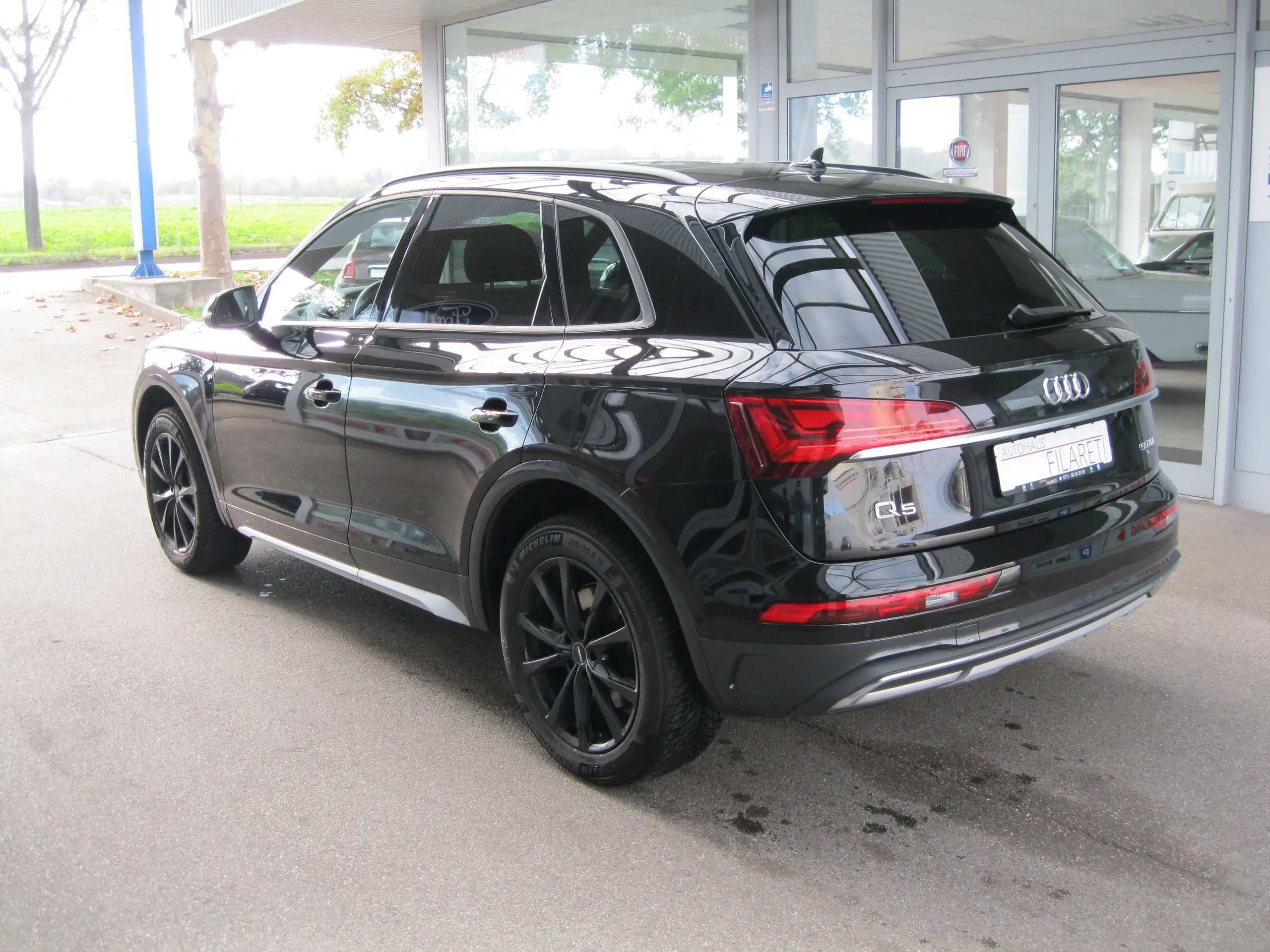 Audi - Q5