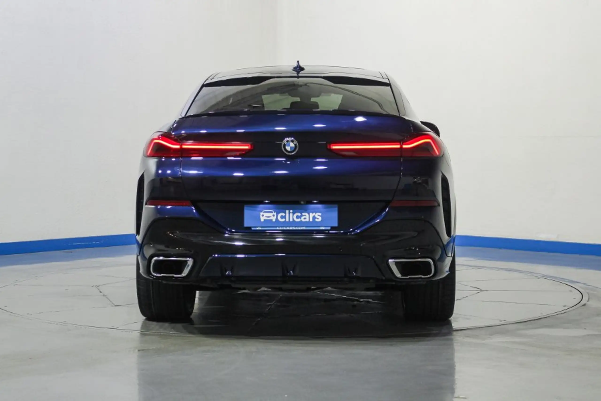 BMW - X6