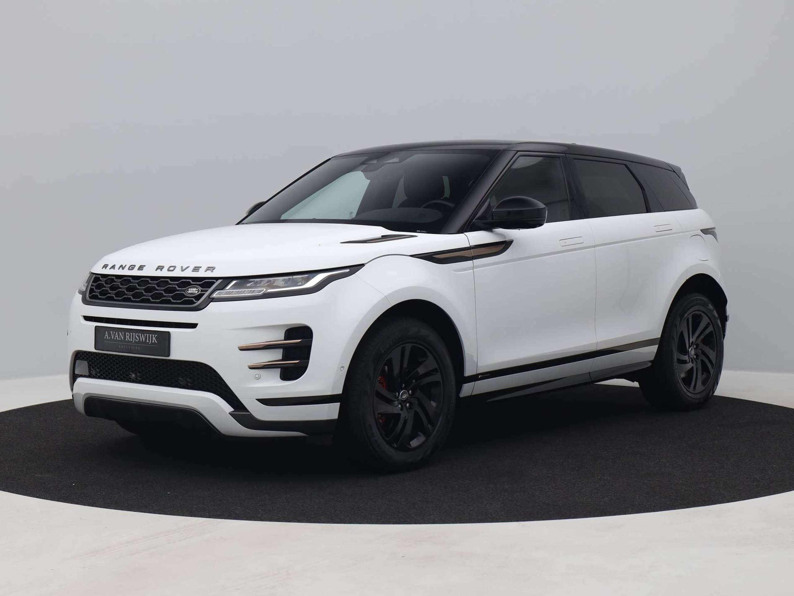 Land Rover - Range Rover Evoque