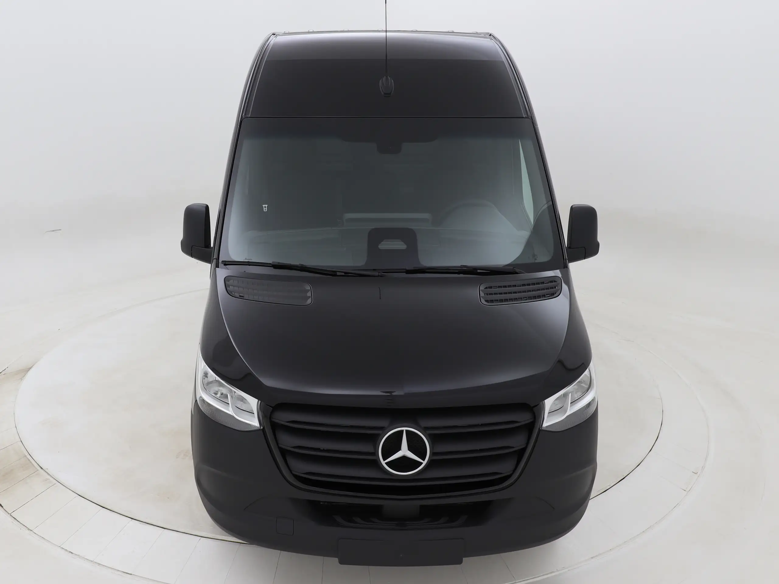 Mercedes-Benz - Sprinter